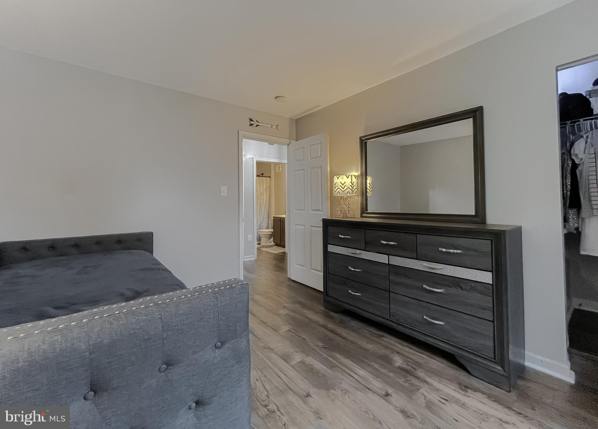 CARRIAGE CROSSING - Residential