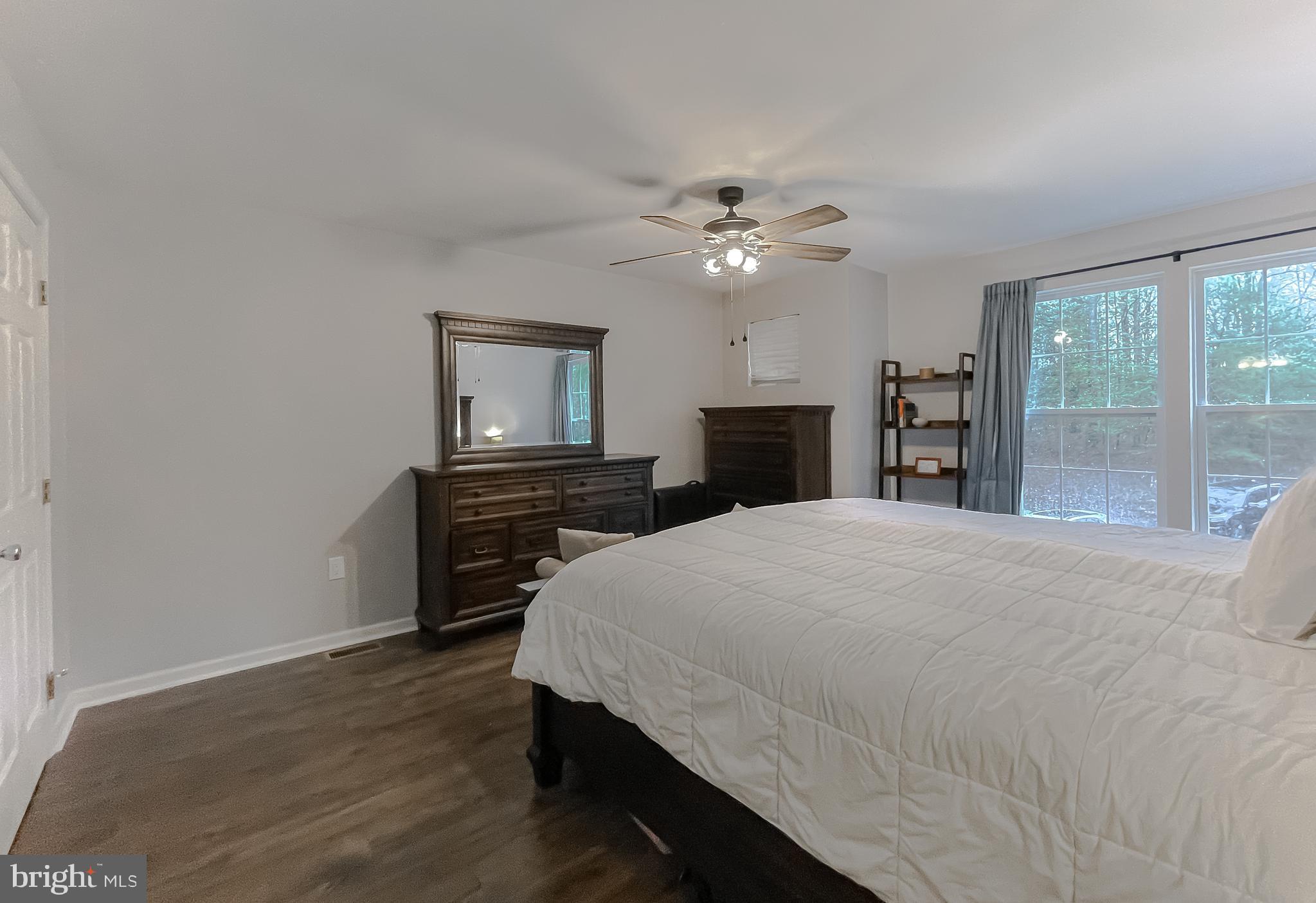 CARRIAGE CROSSING - Residential