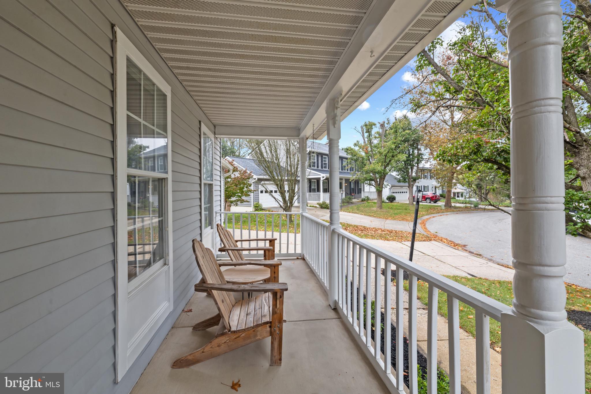 8611 MEADOWSWEET COURT