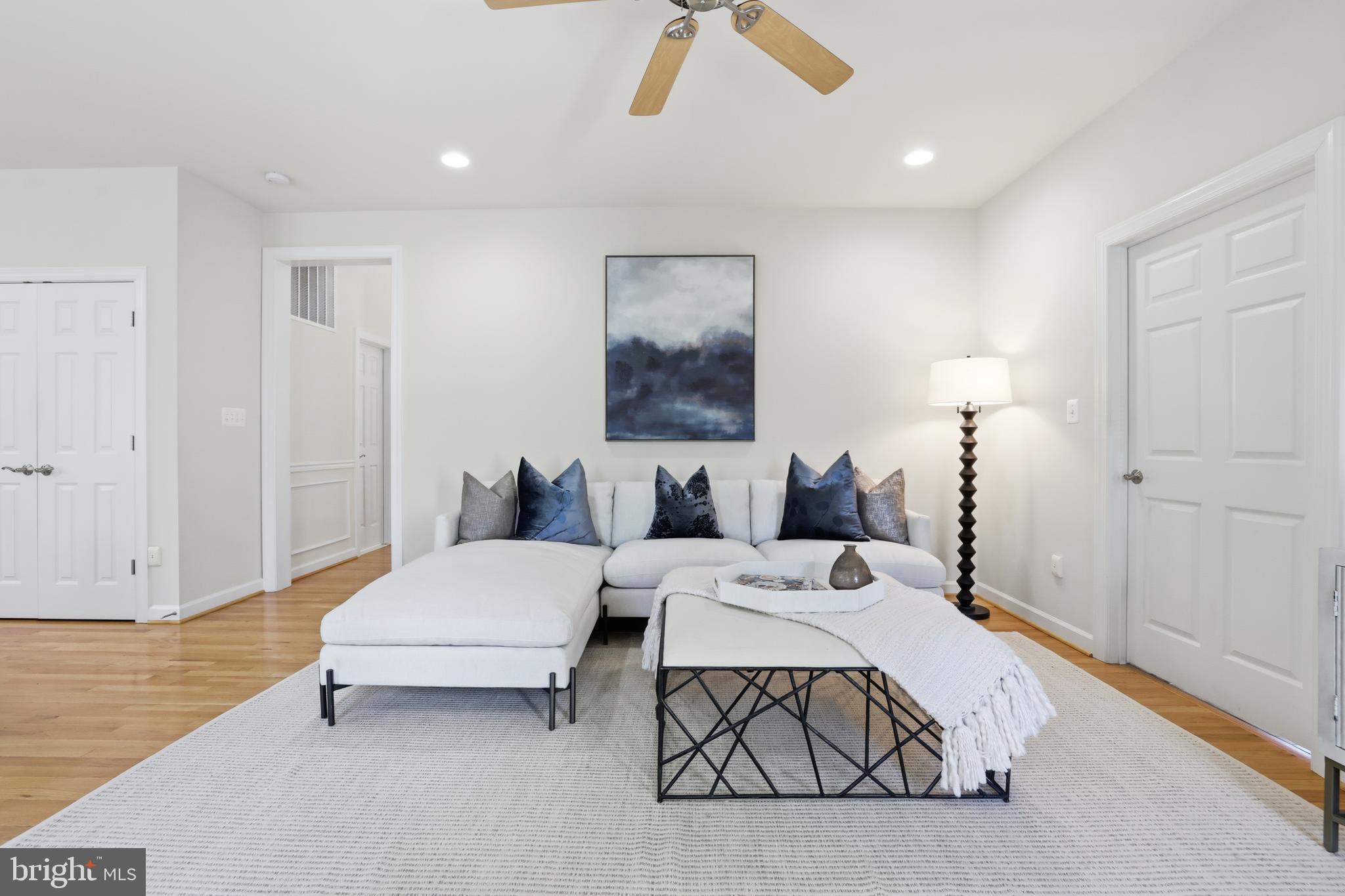CITY PARK HOMES - Residential