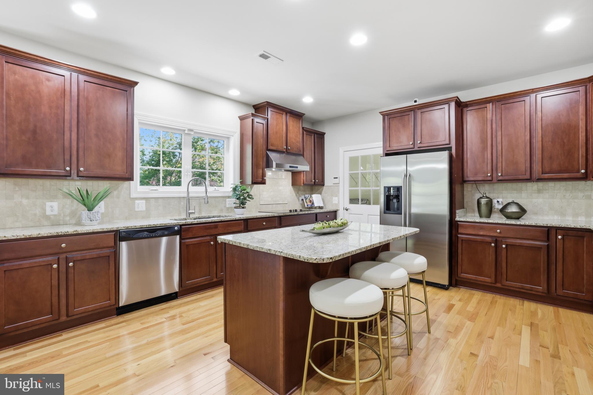CITY PARK HOMES - Residential
