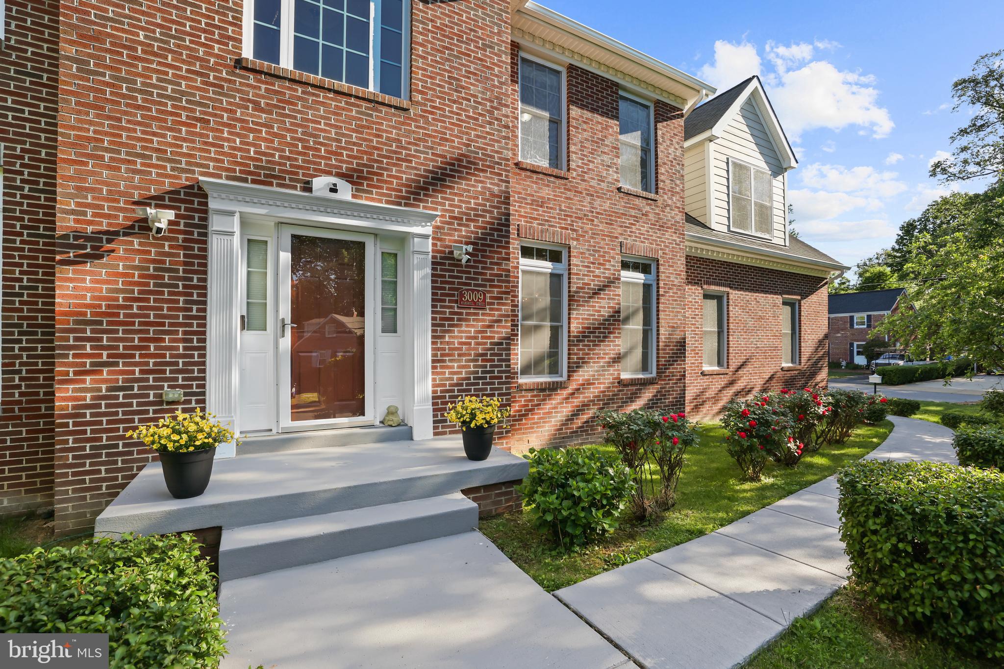 CITY PARK HOMES - Residential