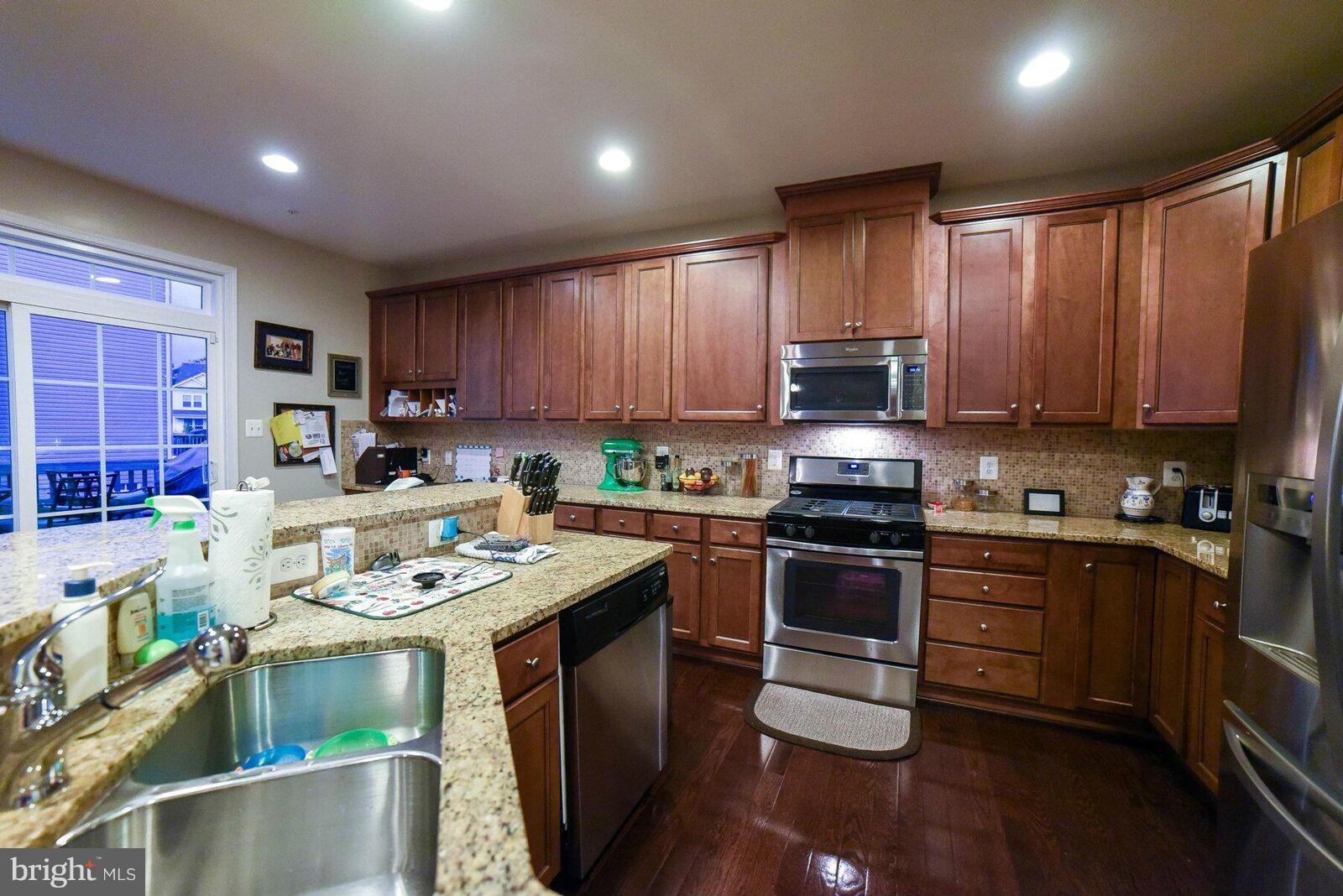 WOODLAND PARK - Residential Lease