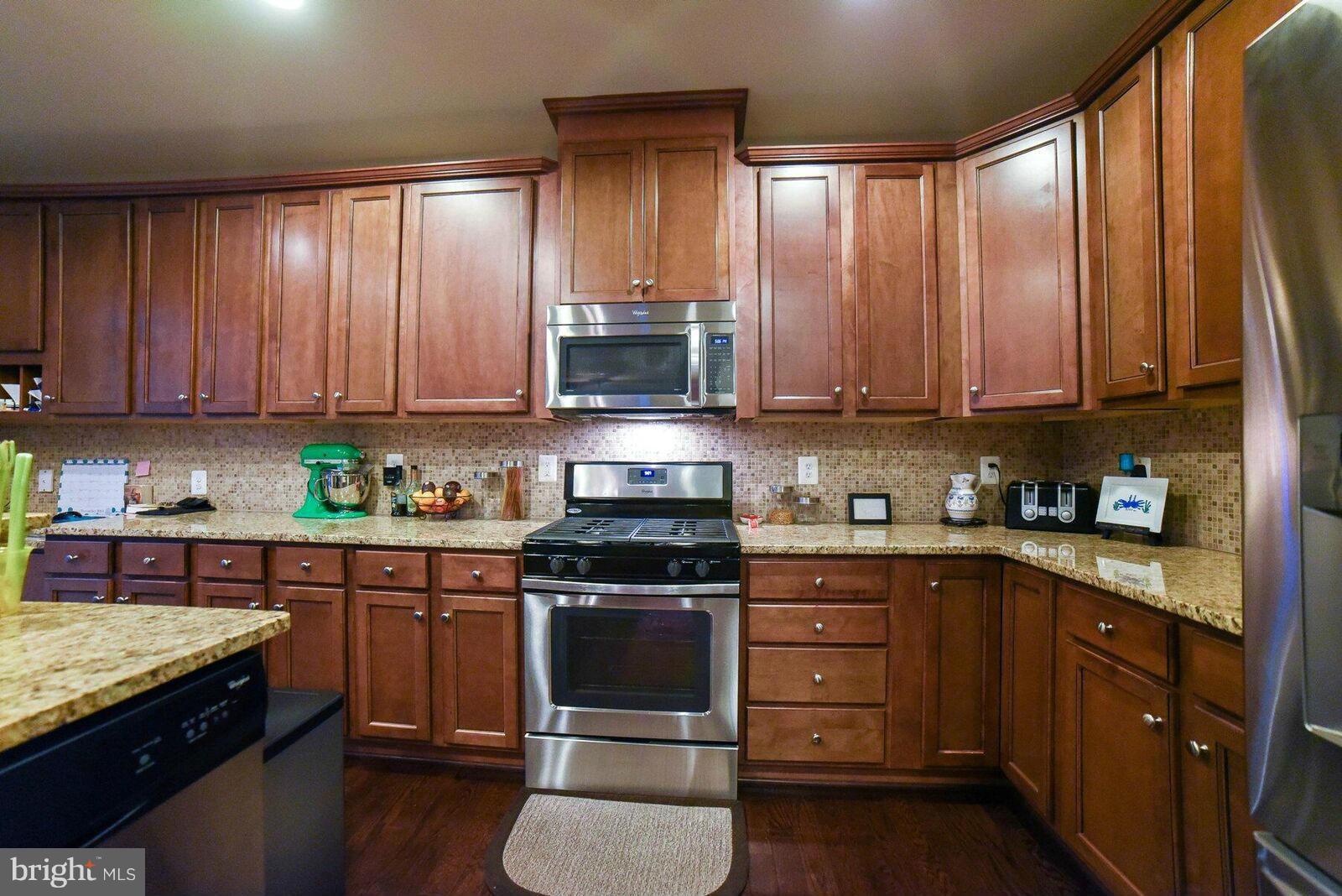 WOODLAND PARK - Residential Lease