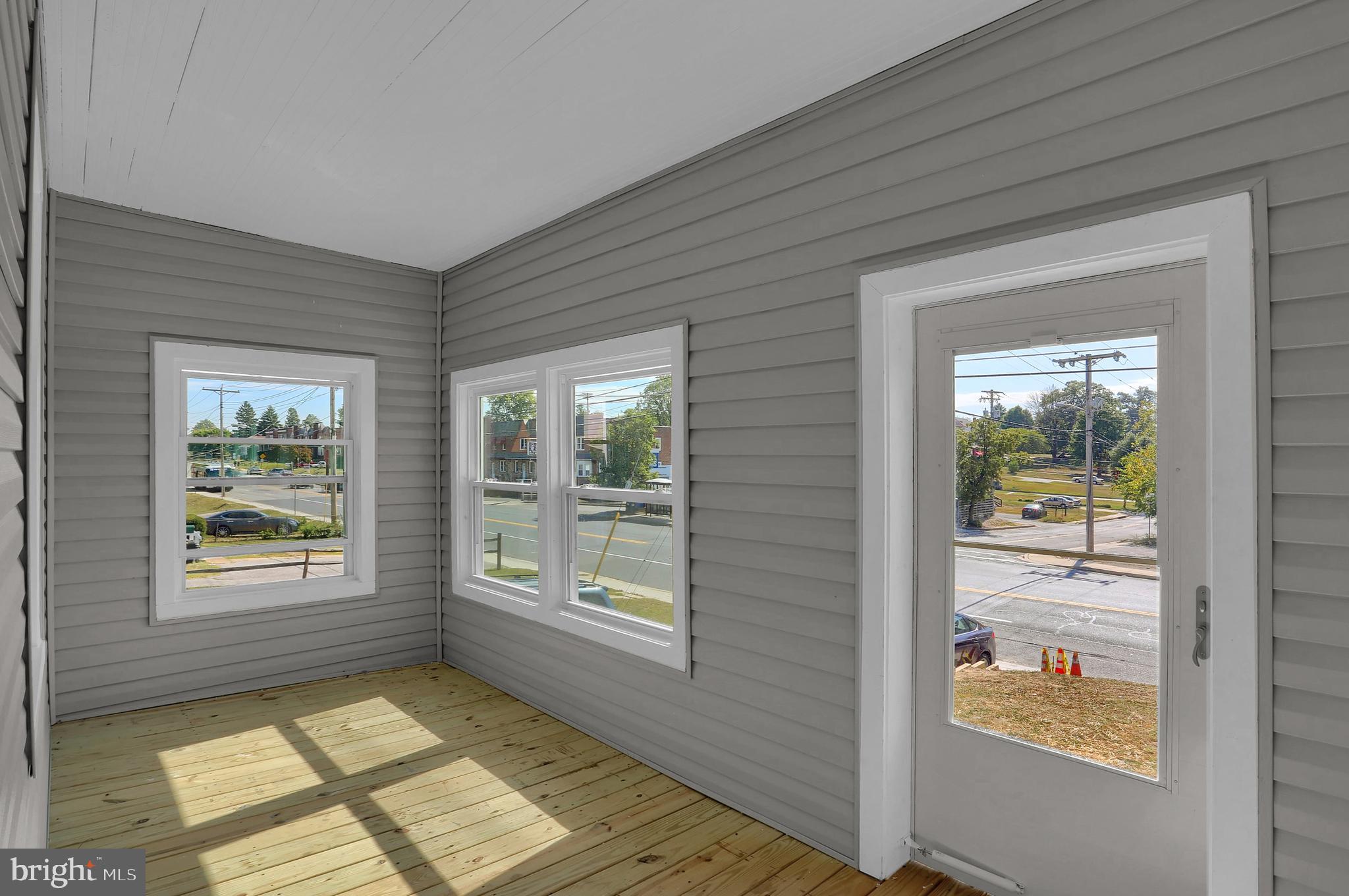 OAKLEE - Residential