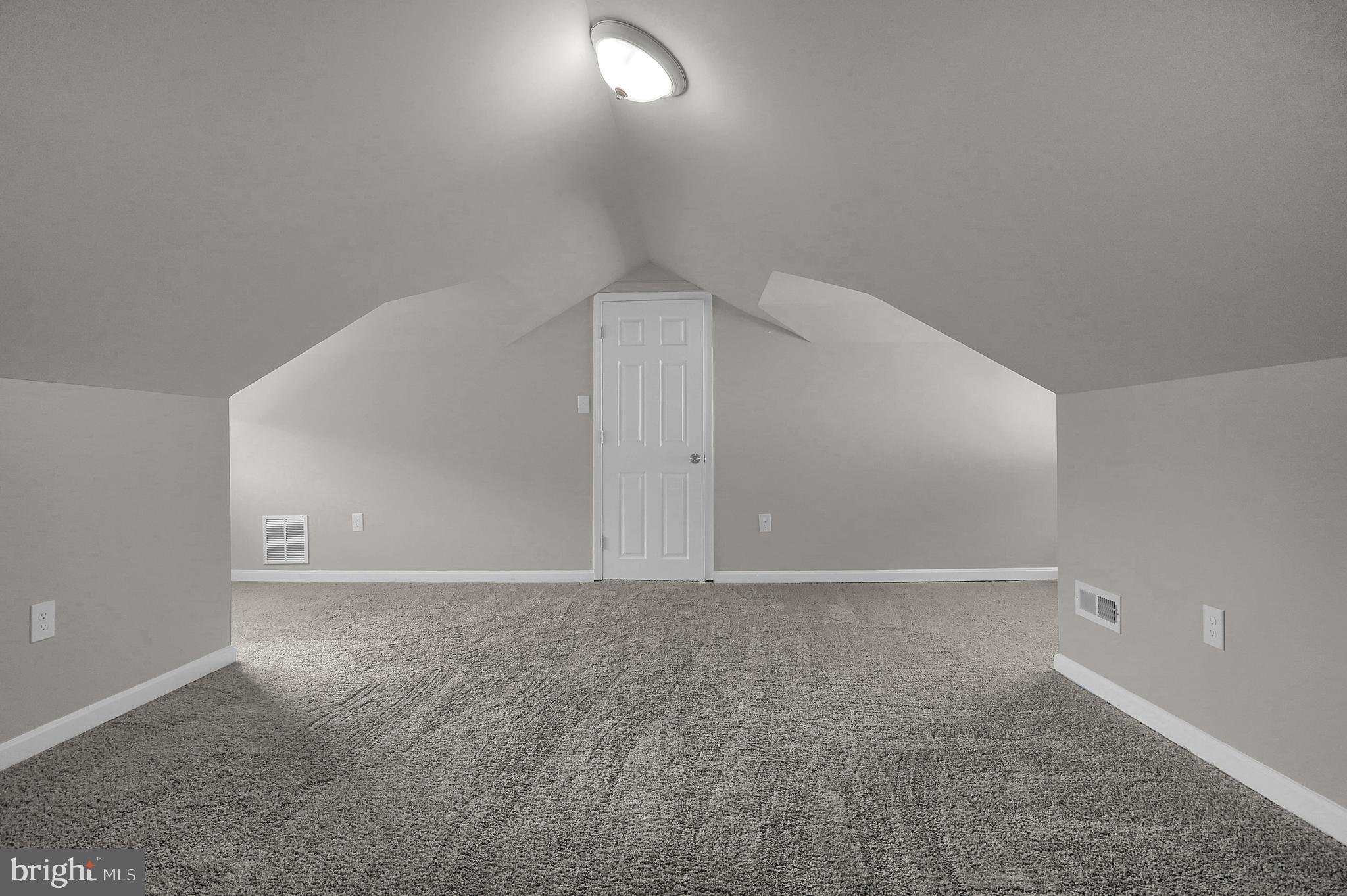 OAKLEE - Residential