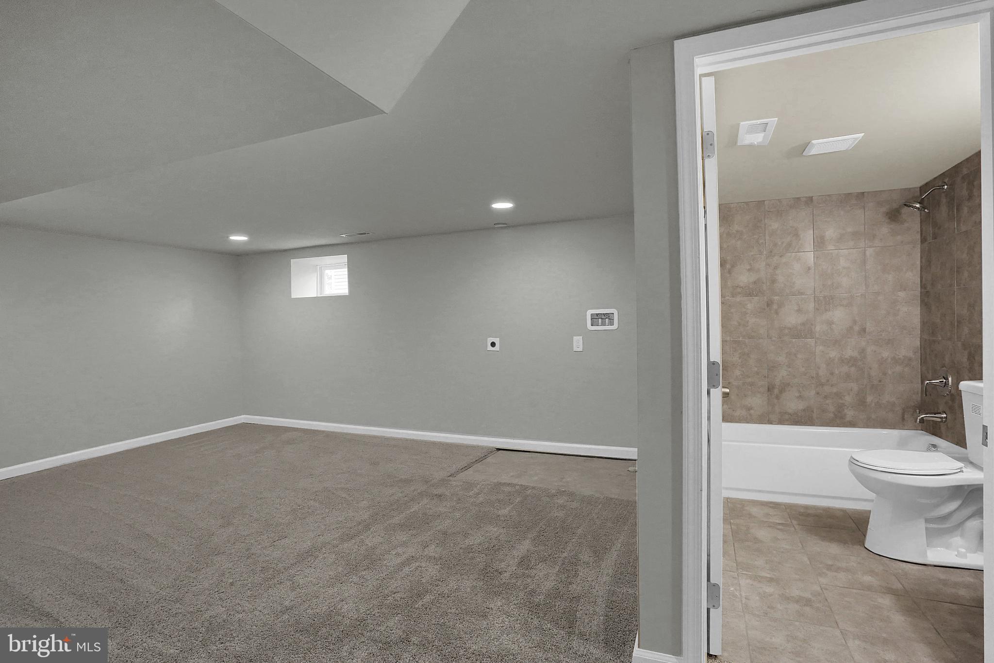 OAKLEE - Residential