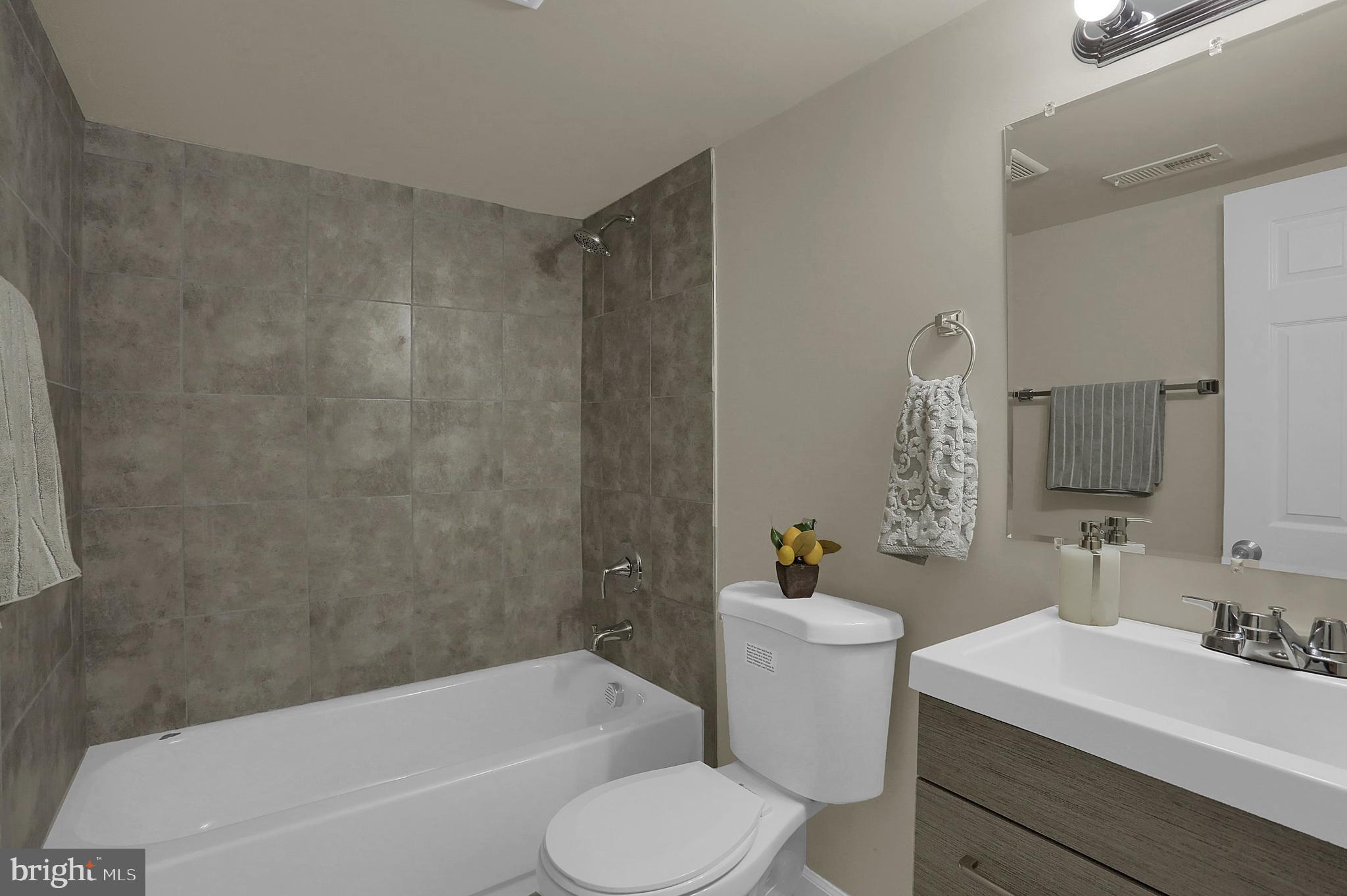 OAKLEE - Residential