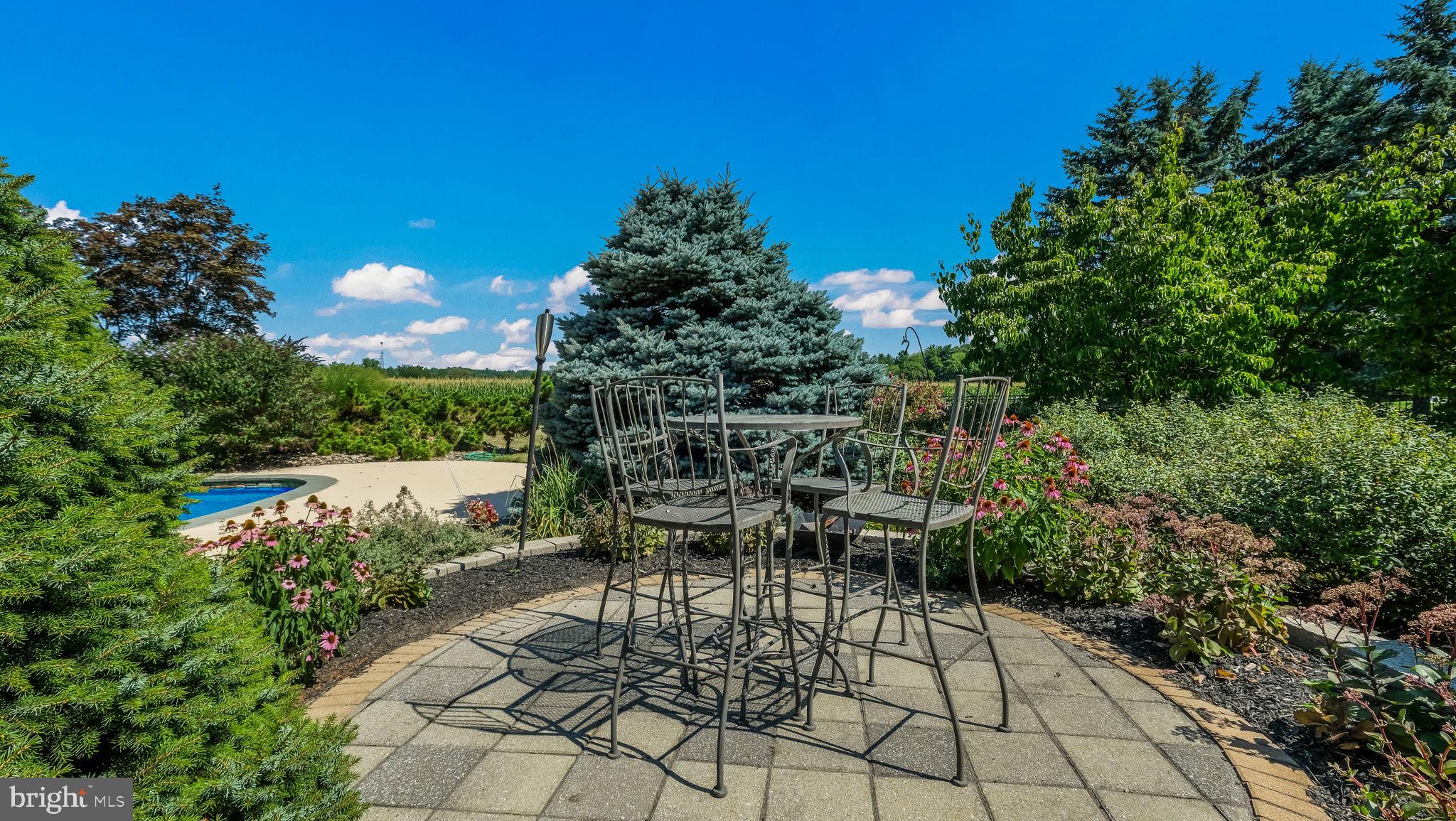 IRON GATE - Residential