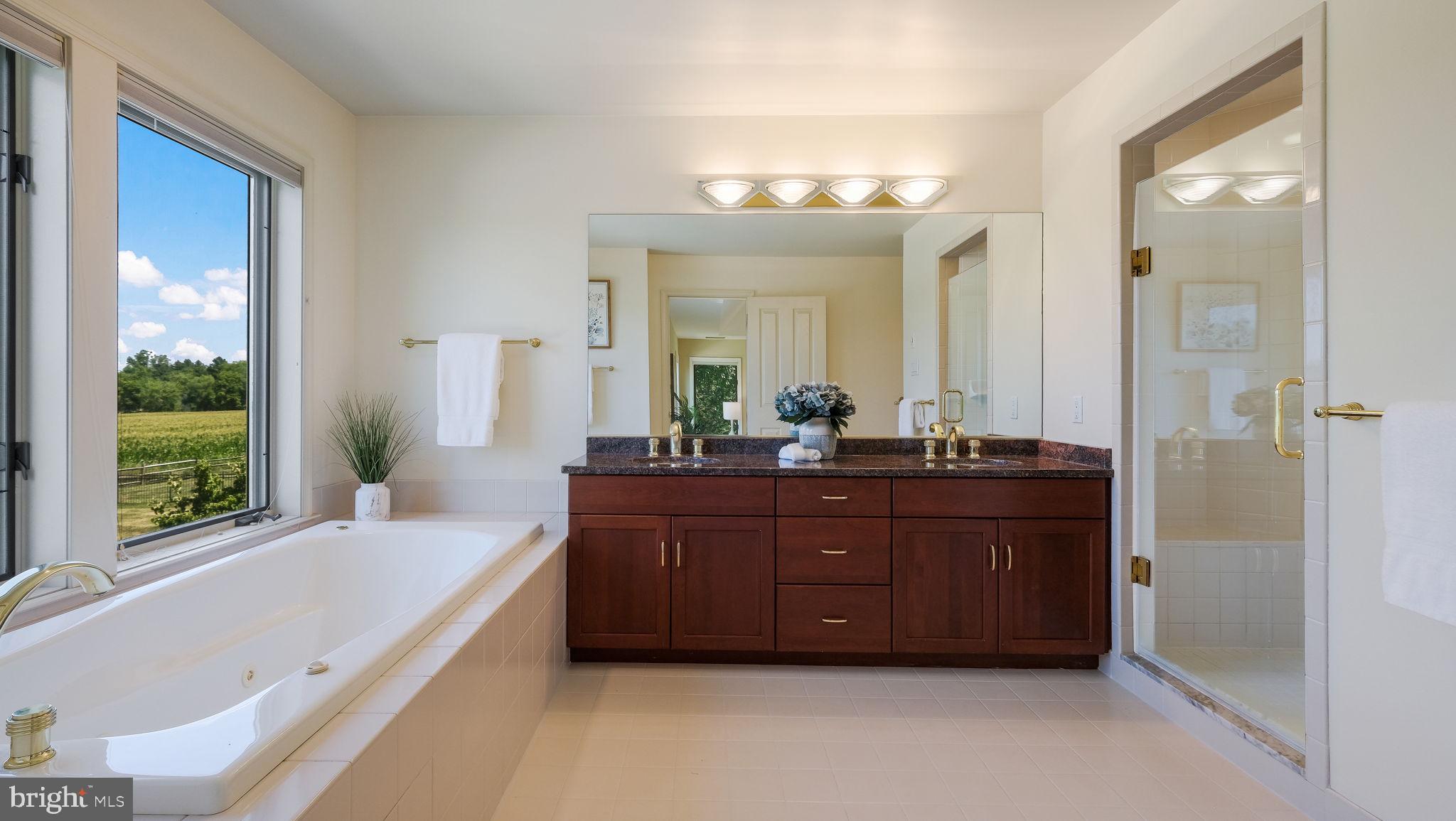 IRON GATE - Residential