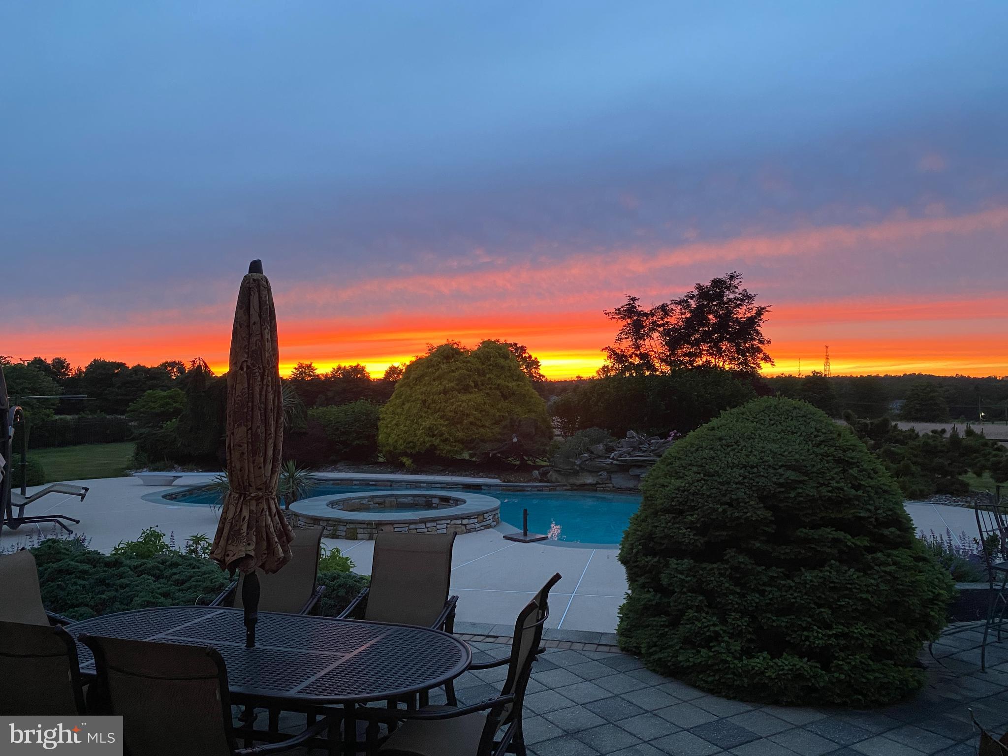 IRON GATE - Residential