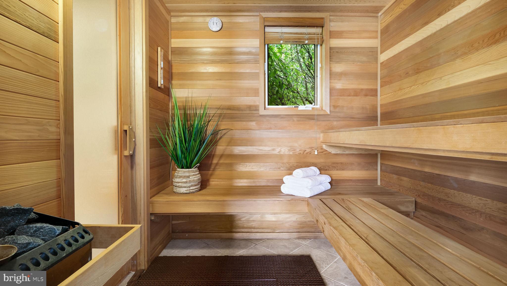 IRON GATE - Residential