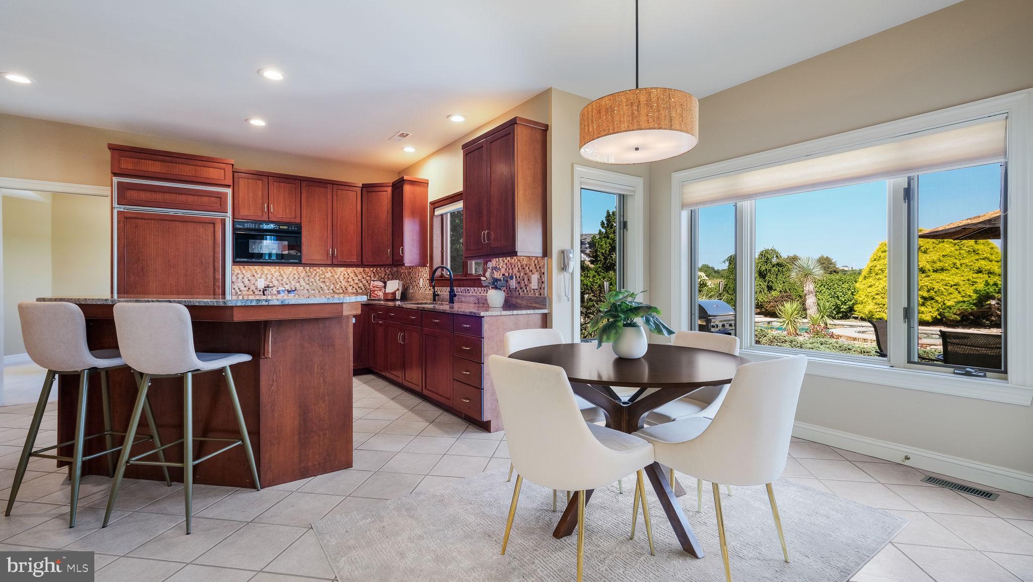 IRON GATE - Residential