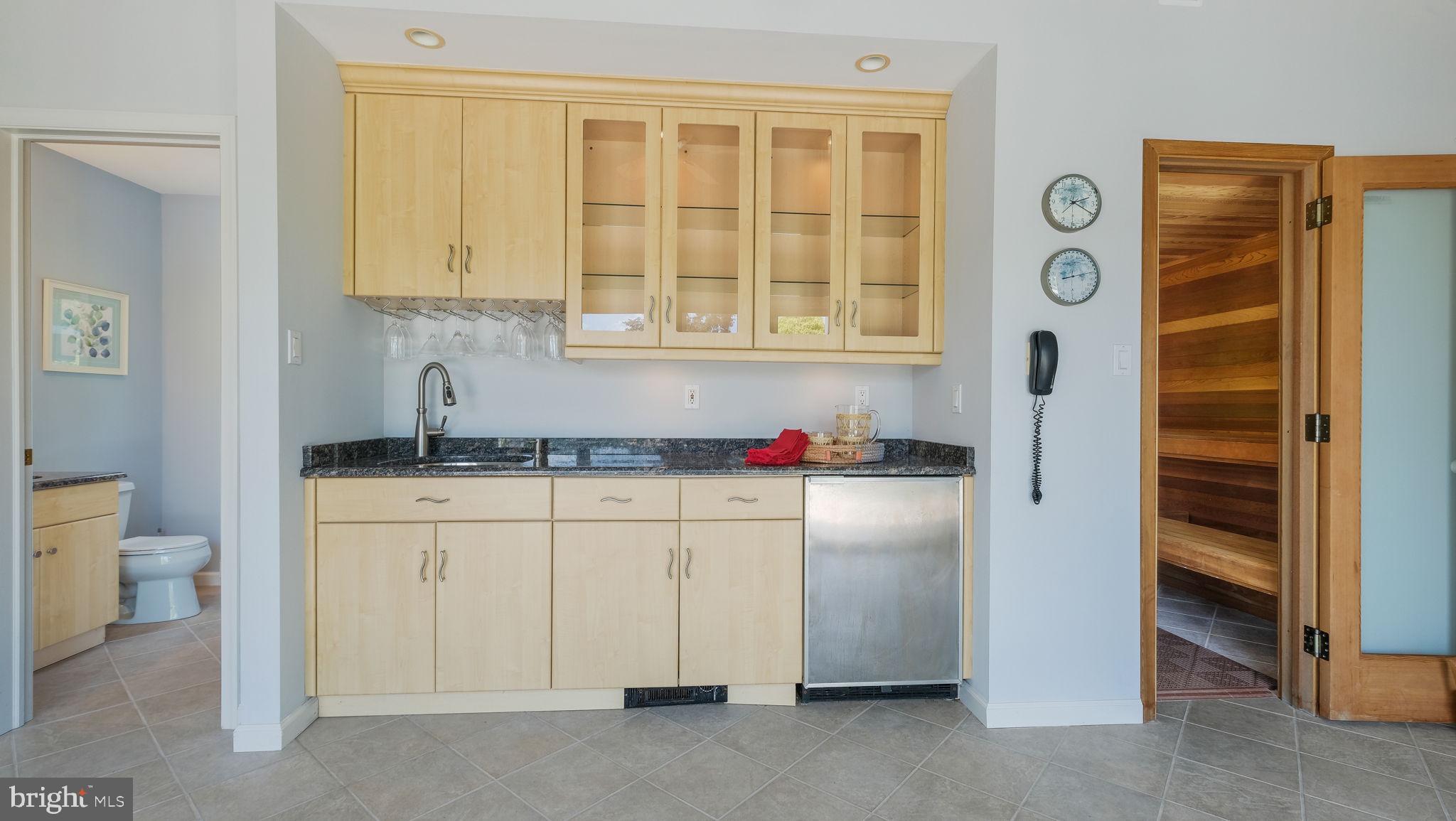 IRON GATE - Residential