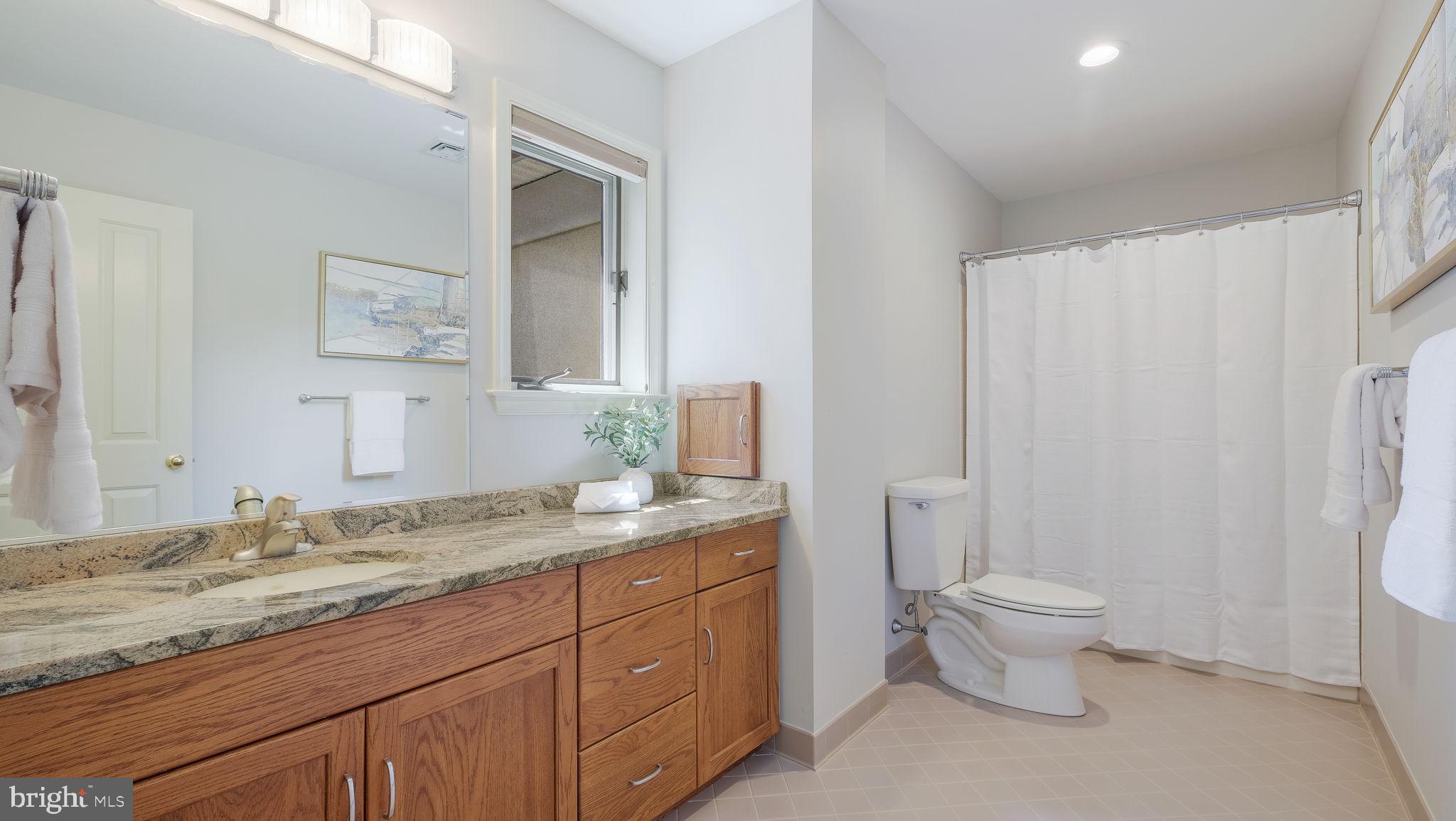 IRON GATE - Residential