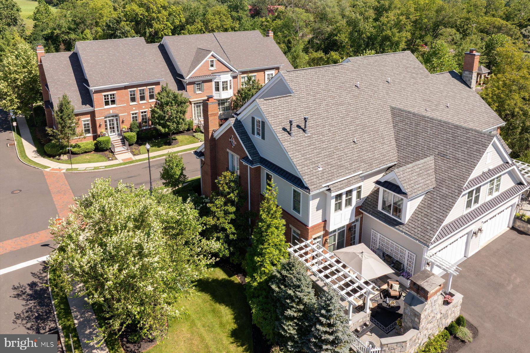 RABBIT RUN CREEK - Residential