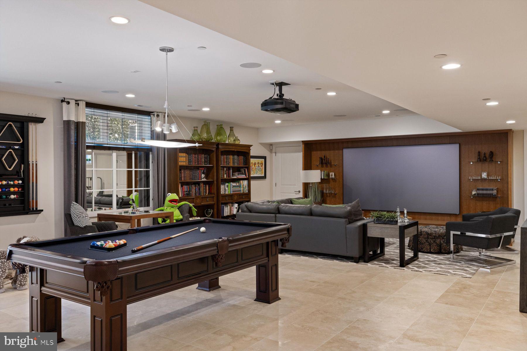 RABBIT RUN CREEK - Residential