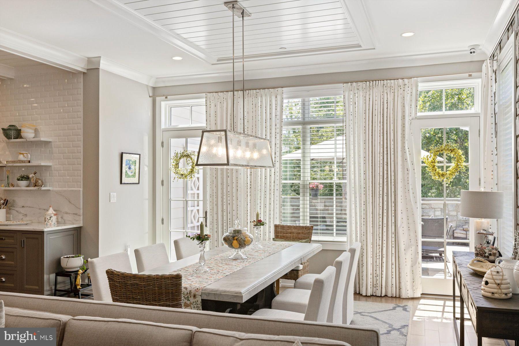 RABBIT RUN CREEK - Residential