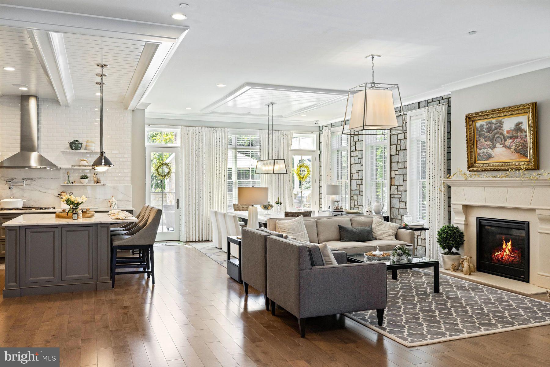 RABBIT RUN CREEK - Residential