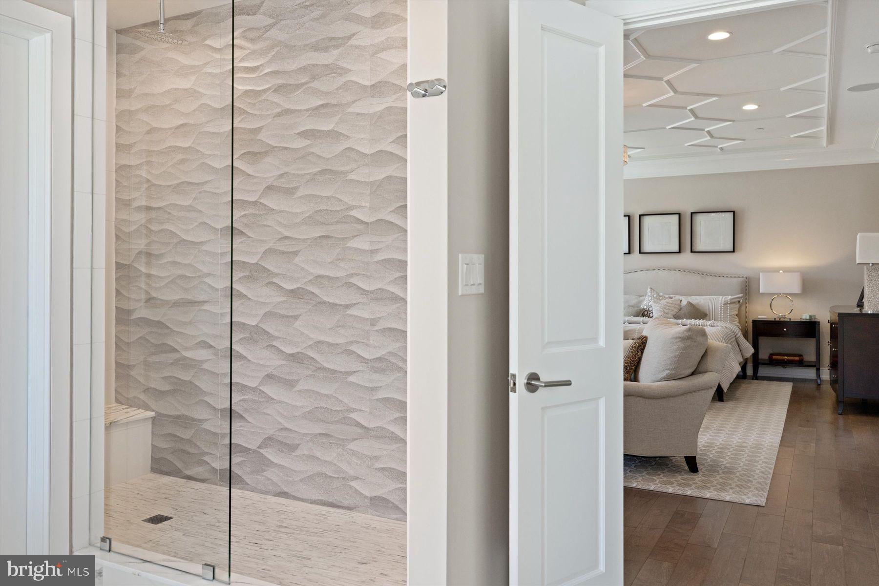 RABBIT RUN CREEK - Residential