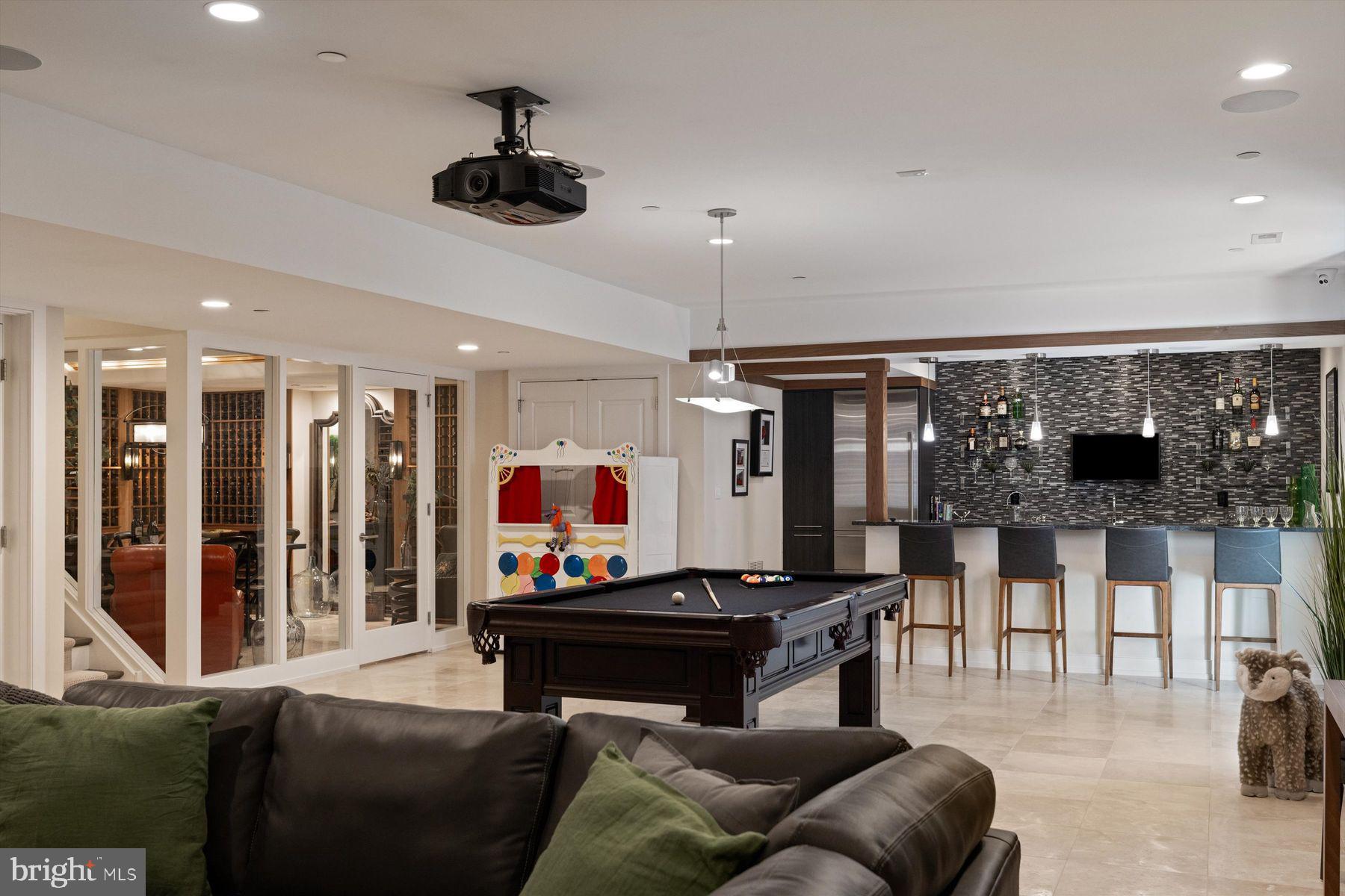 RABBIT RUN CREEK - Residential