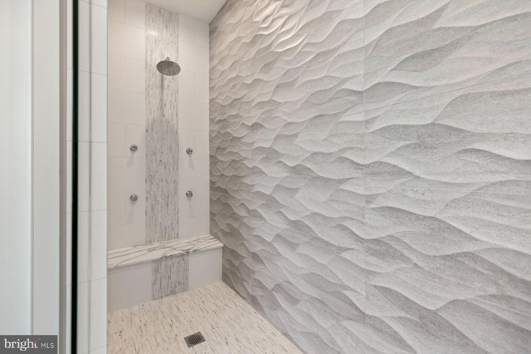 RABBIT RUN CREEK - Residential