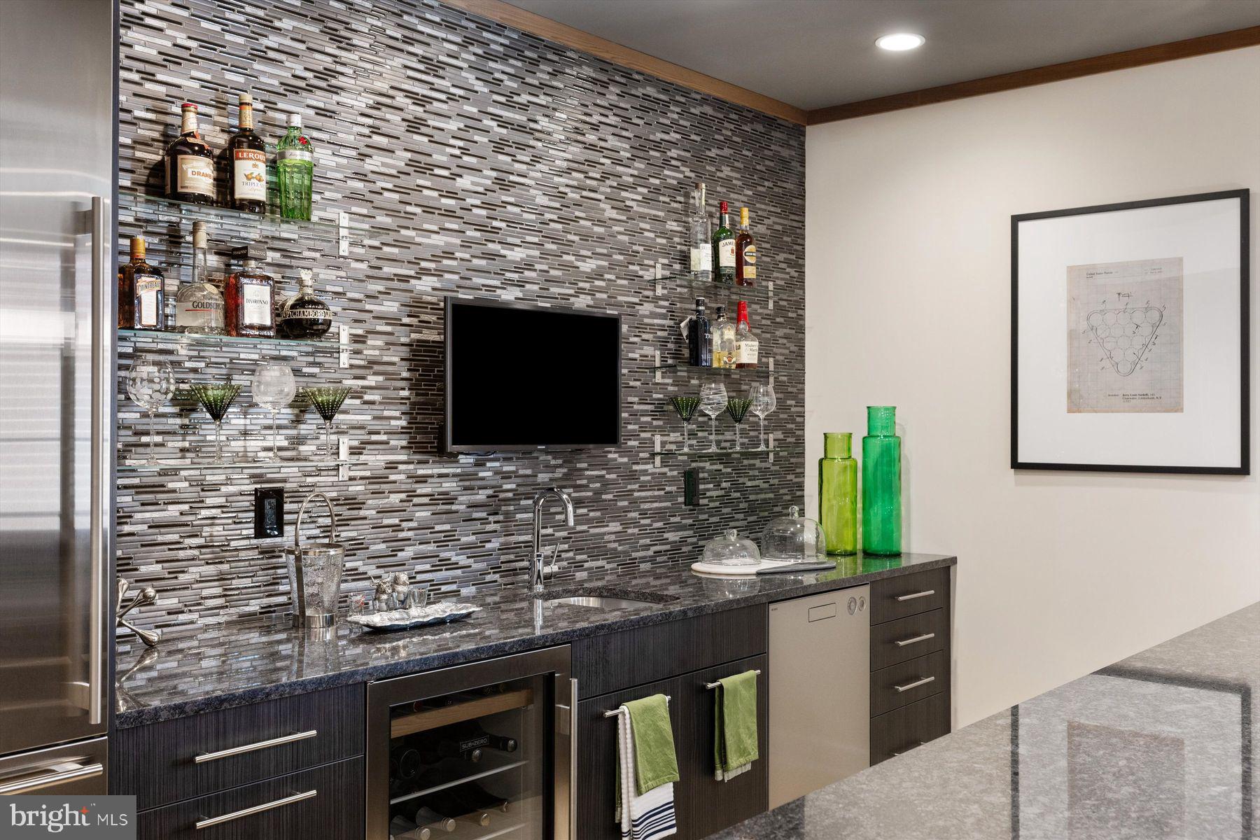 RABBIT RUN CREEK - Residential