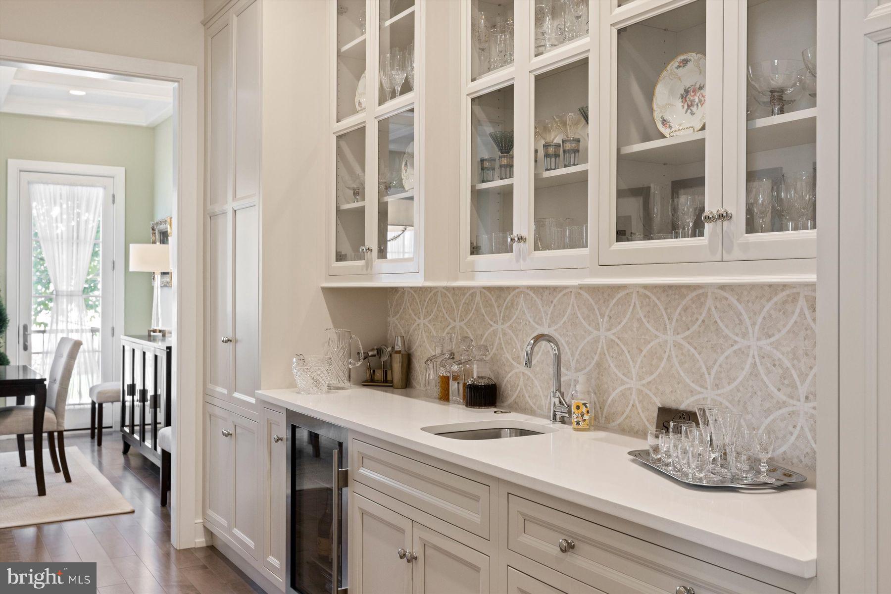 RABBIT RUN CREEK - Residential