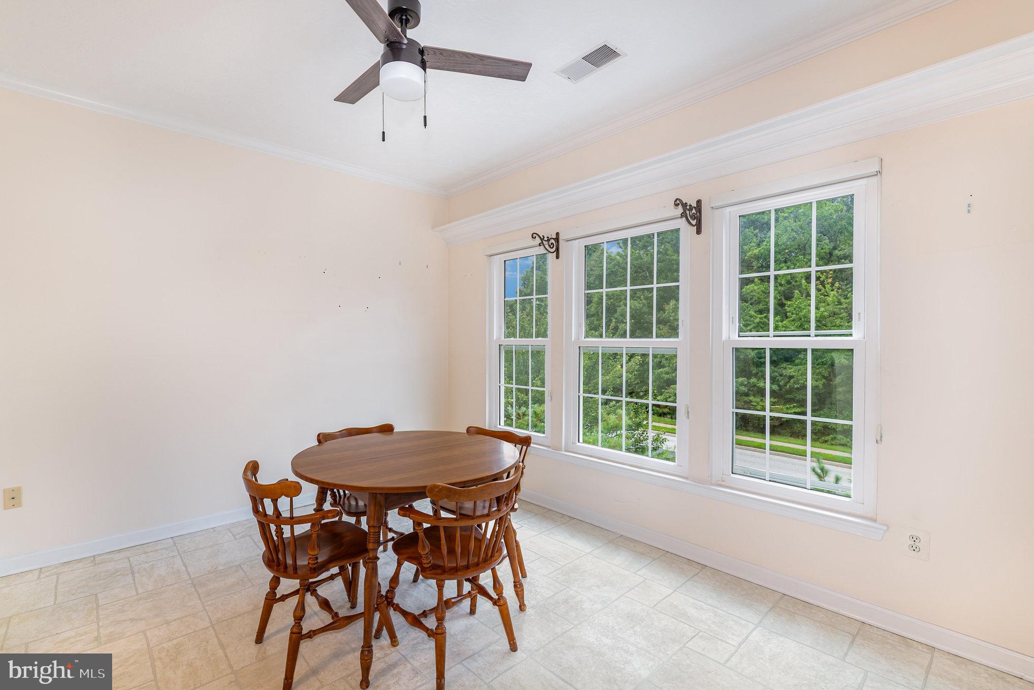 WINDSOR AT PERRY HALL FARMS - Residential