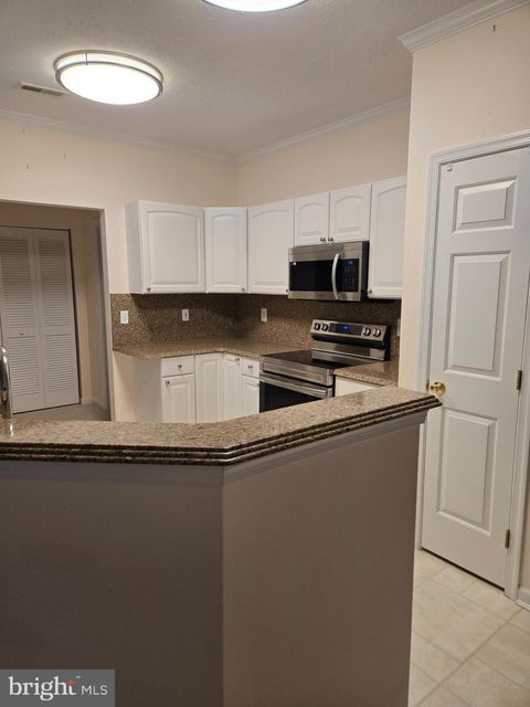 9501 KINGSCROFT TERRACE K 9501K PERRY HALL MD 21128