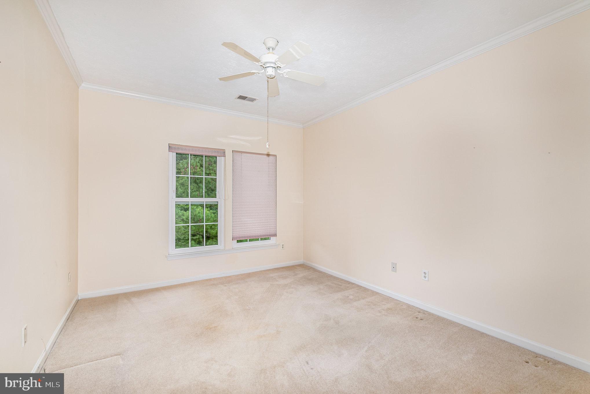 WINDSOR AT PERRY HALL FARMS - Residential