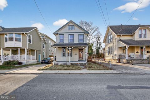 26 WATERLOO AVENUE BERWYN PA 19312