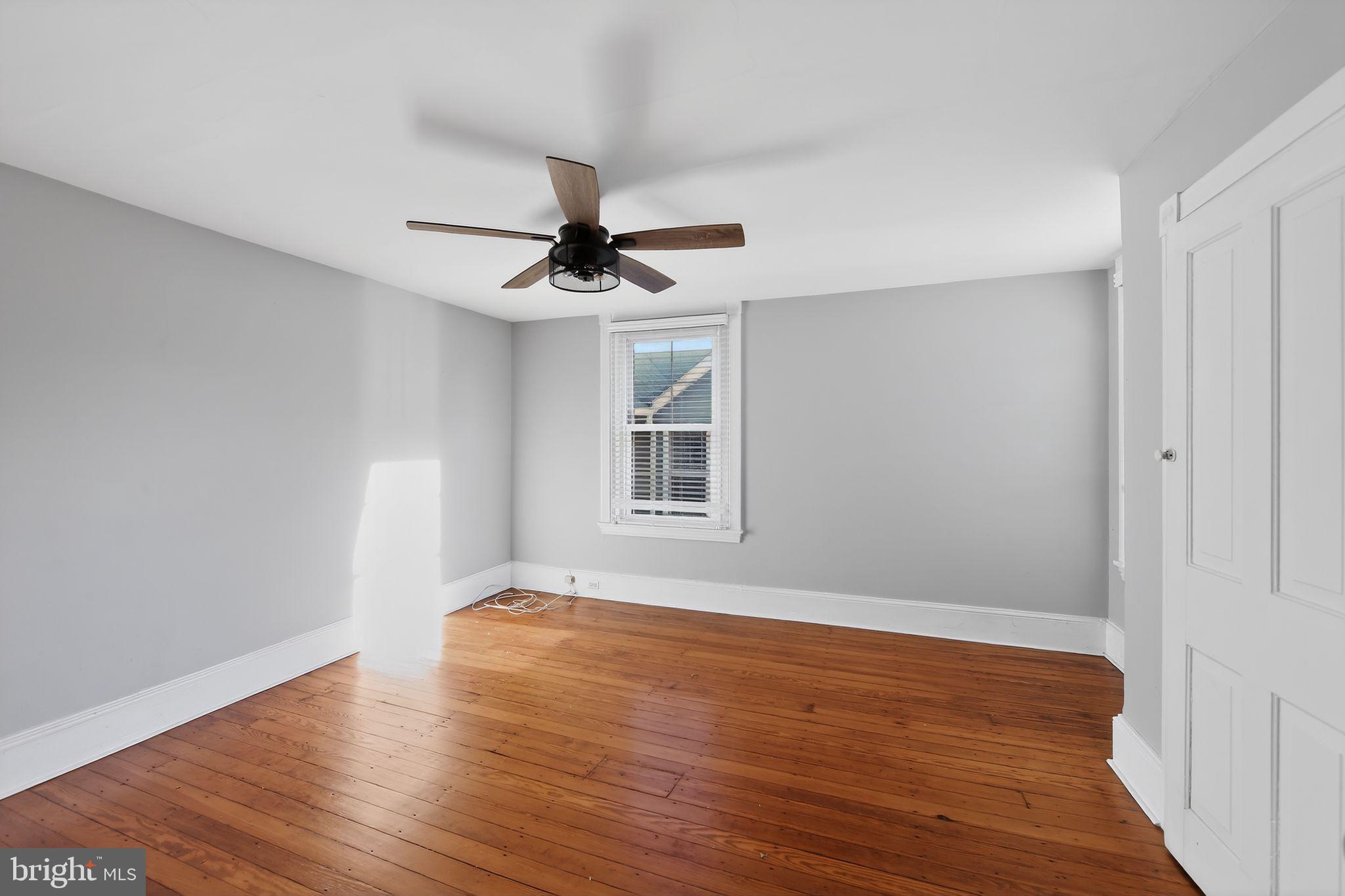 WATERLOO FARMS - Residential