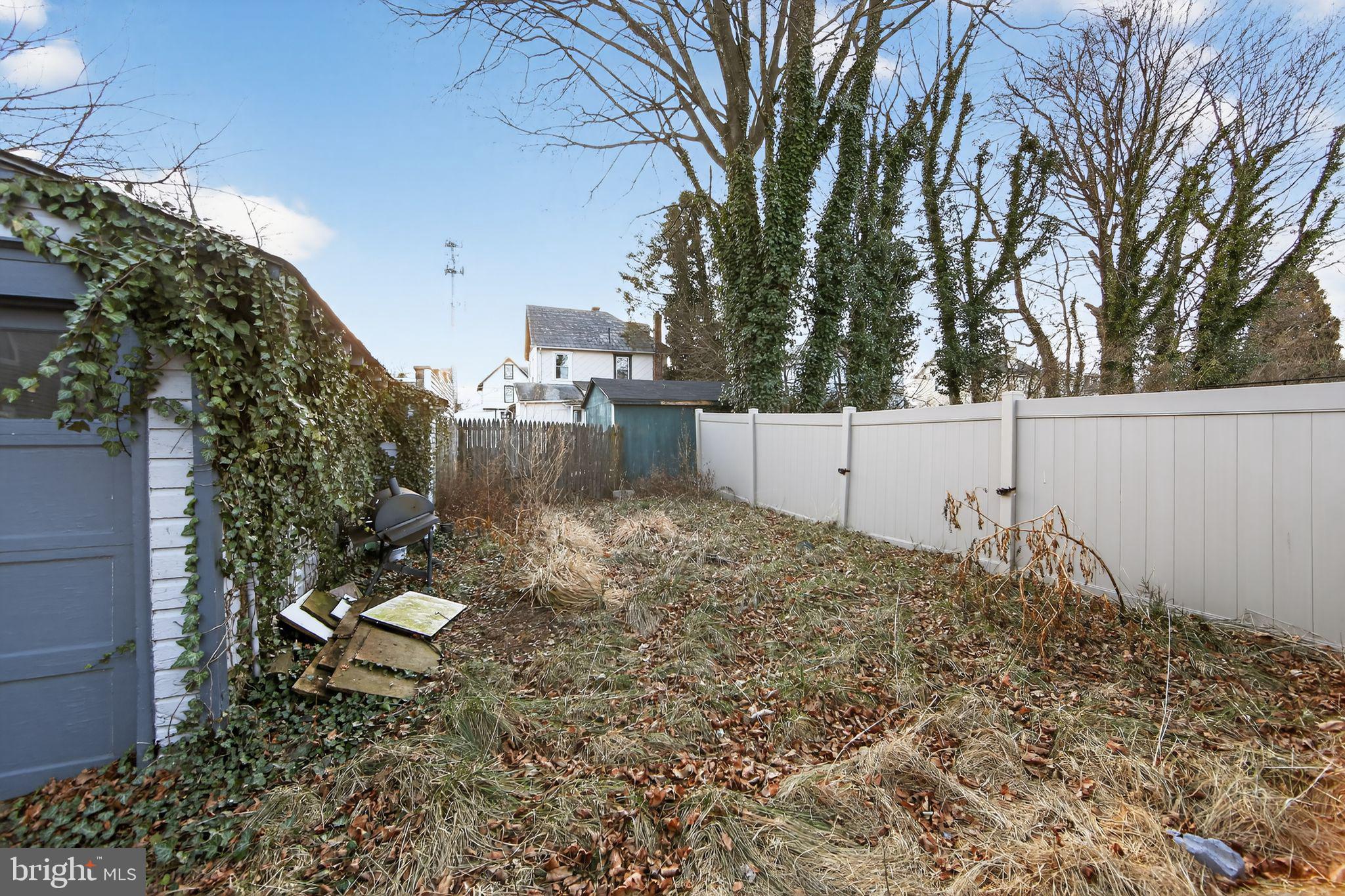 WATERLOO FARMS - Residential