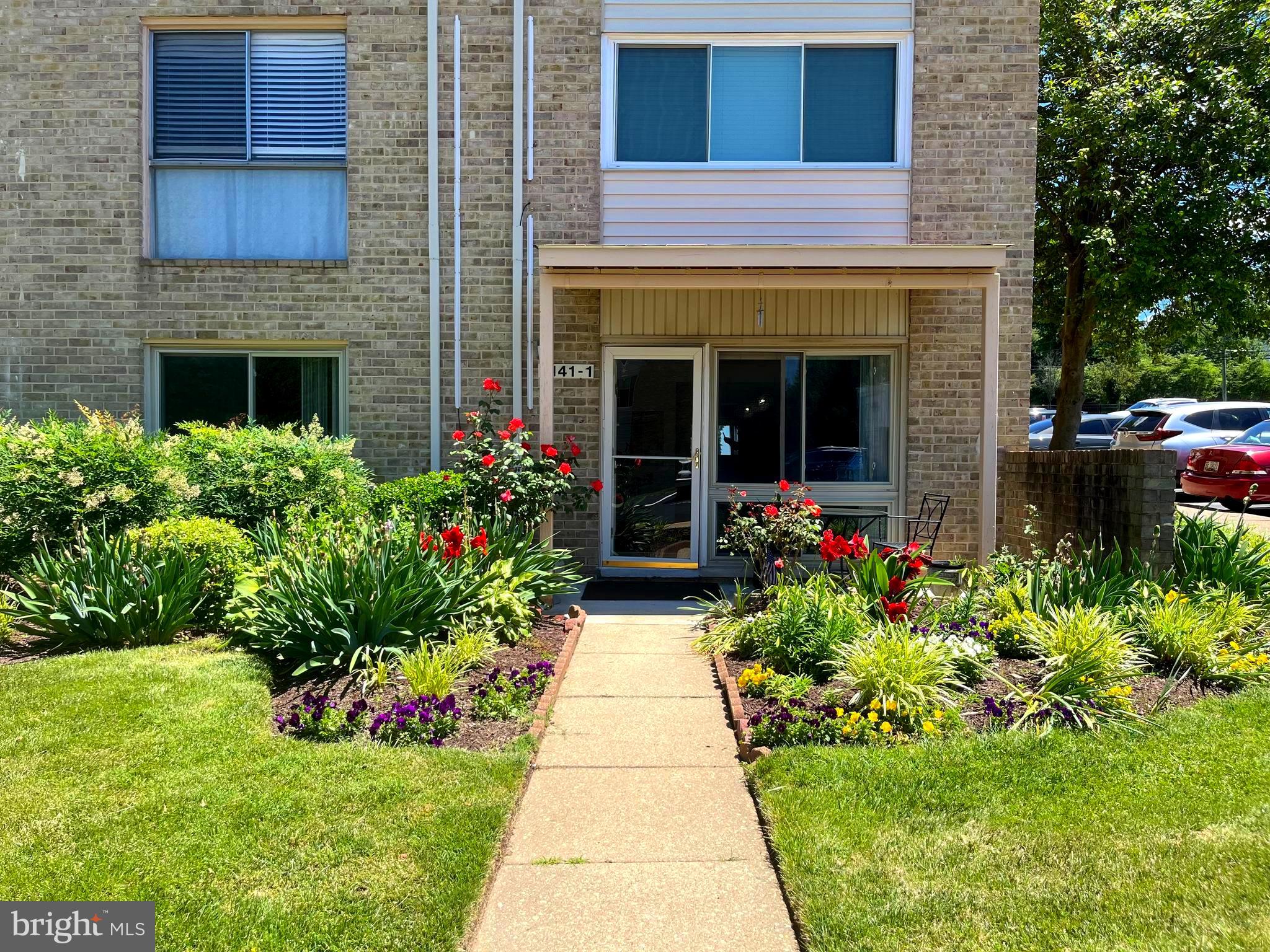 MONTGOMERY CENTURY - Residential