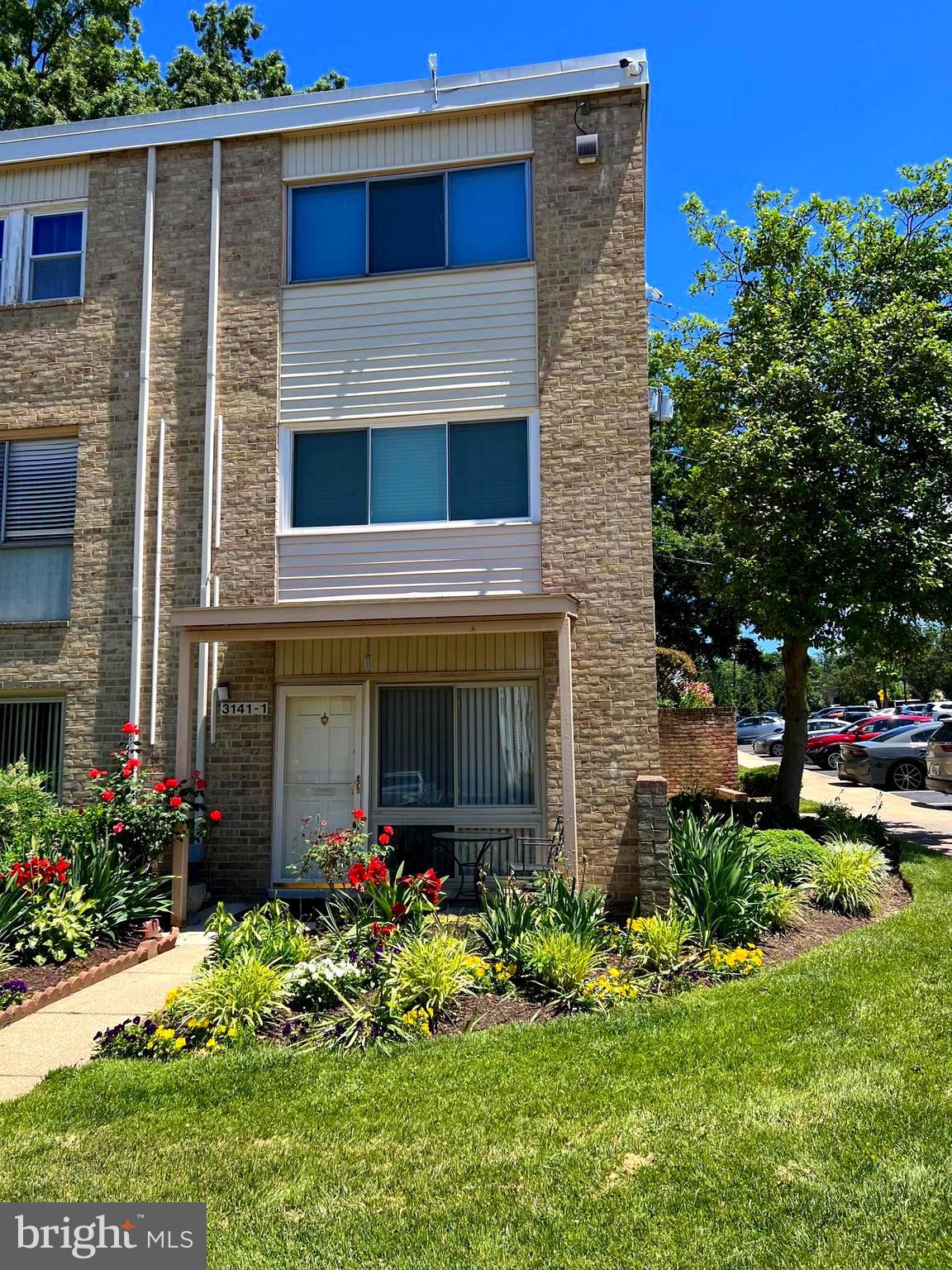 MONTGOMERY CENTURY - Residential