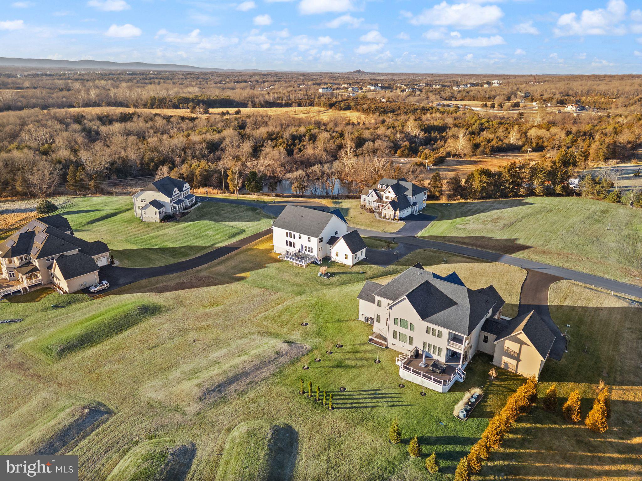 STONEBRIDGE AT THE WINERY AT BULL RUN - Residential