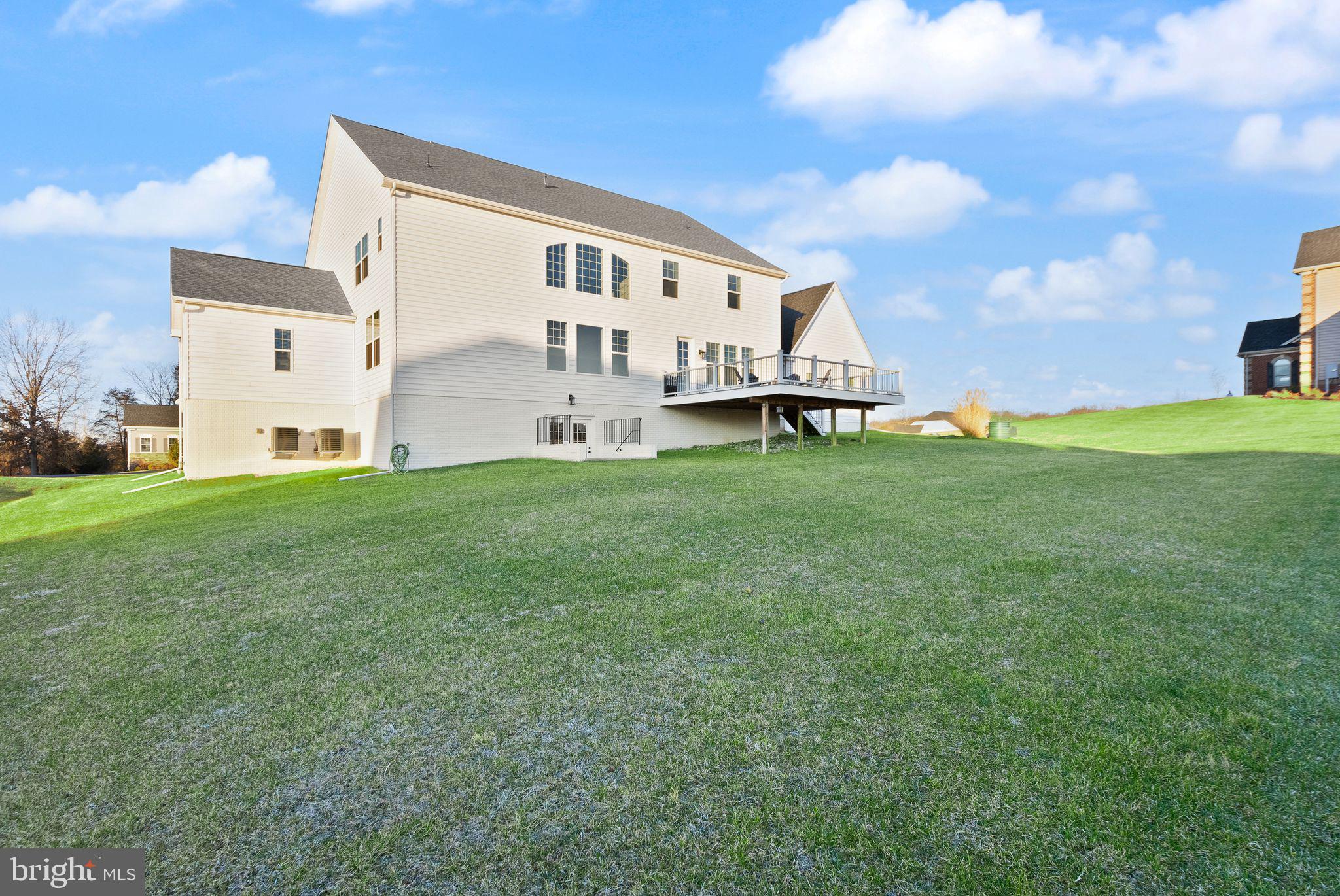 STONEBRIDGE AT THE WINERY AT BULL RUN - Residential