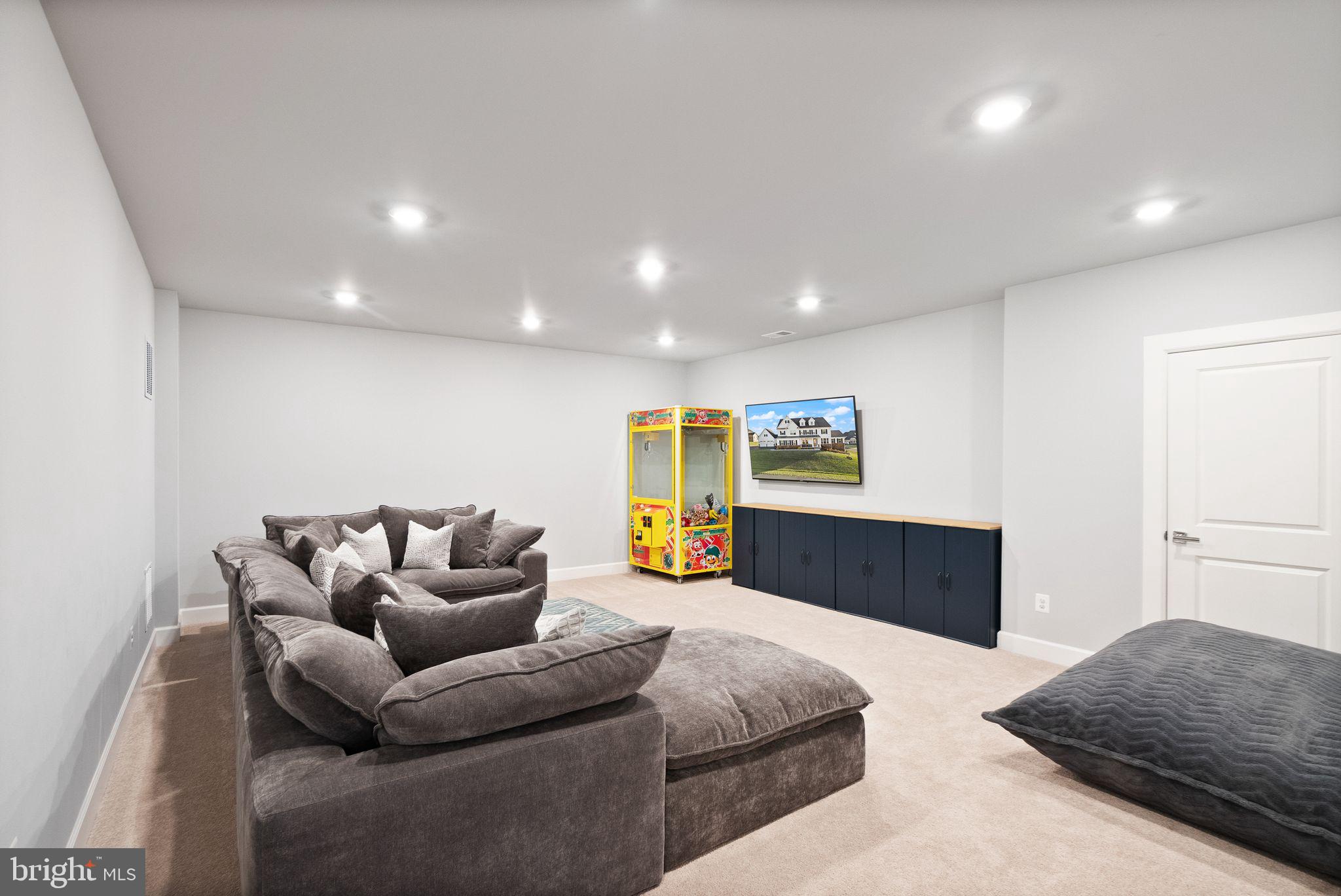 STONEBRIDGE AT THE WINERY AT BULL RUN - Residential