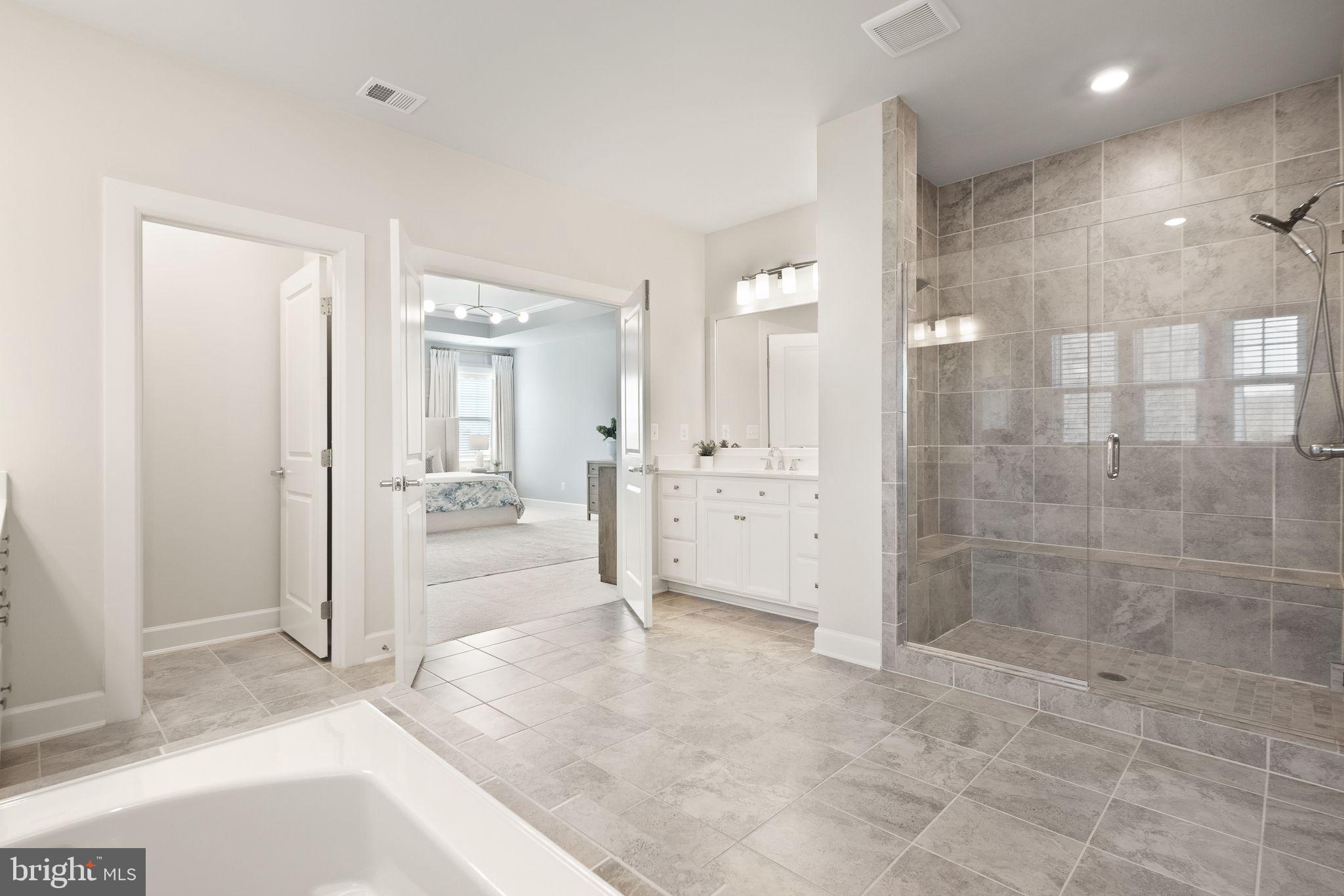 STONEBRIDGE AT THE WINERY AT BULL RUN - Residential