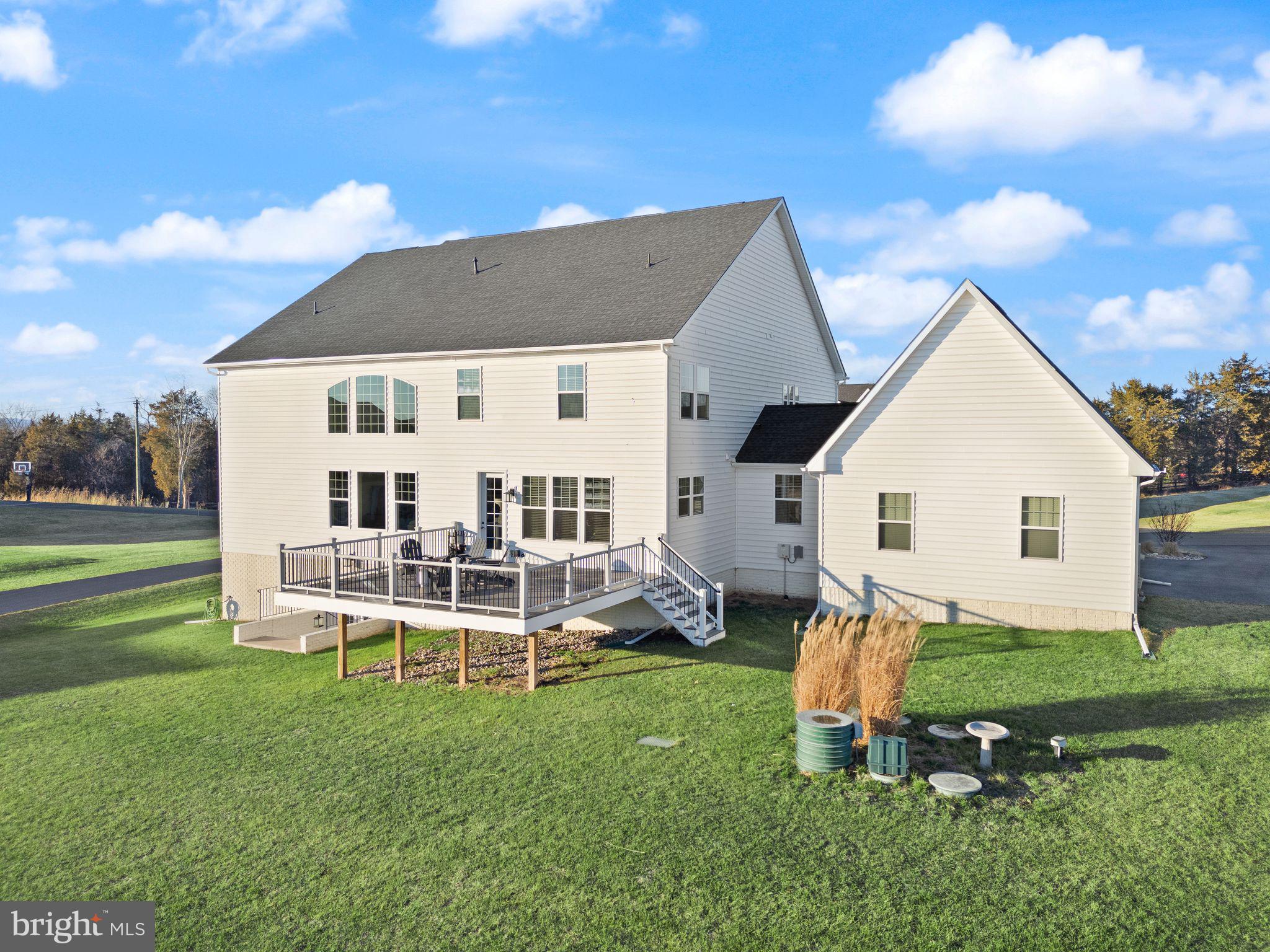 STONEBRIDGE AT THE WINERY AT BULL RUN - Residential