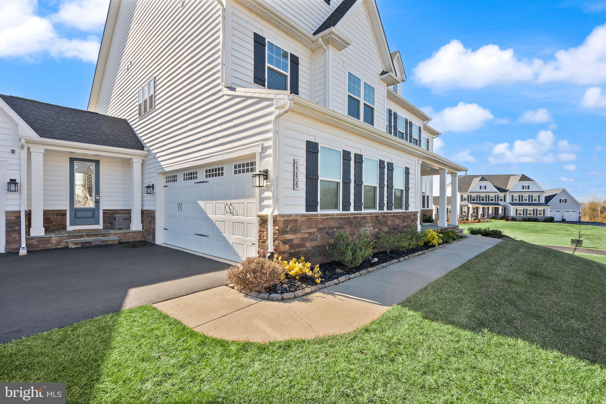 STONEBRIDGE AT THE WINERY AT BULL RUN - Residential