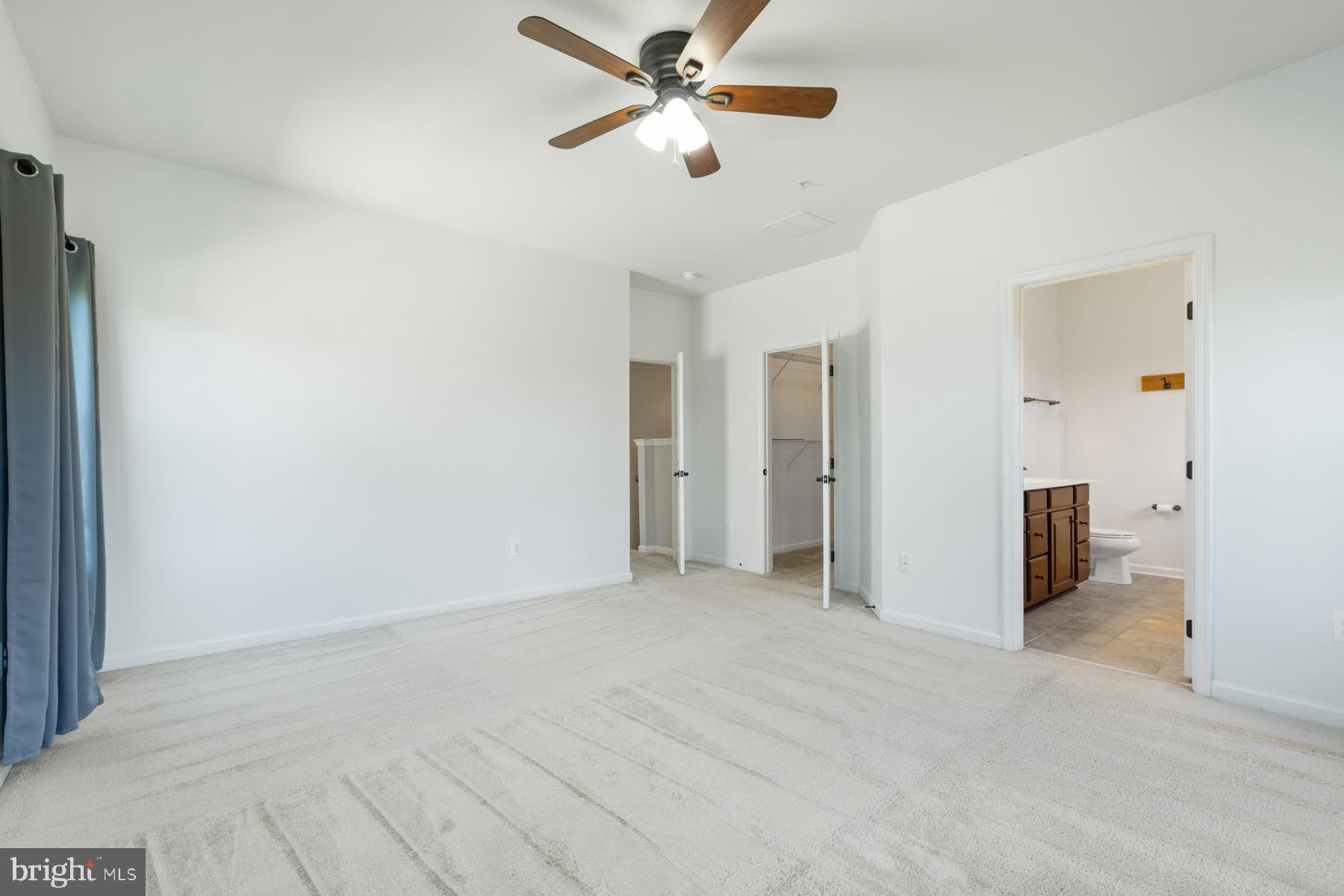 CREEKSIDE VILLAGE AT TANYARD SPRINGS - Residential