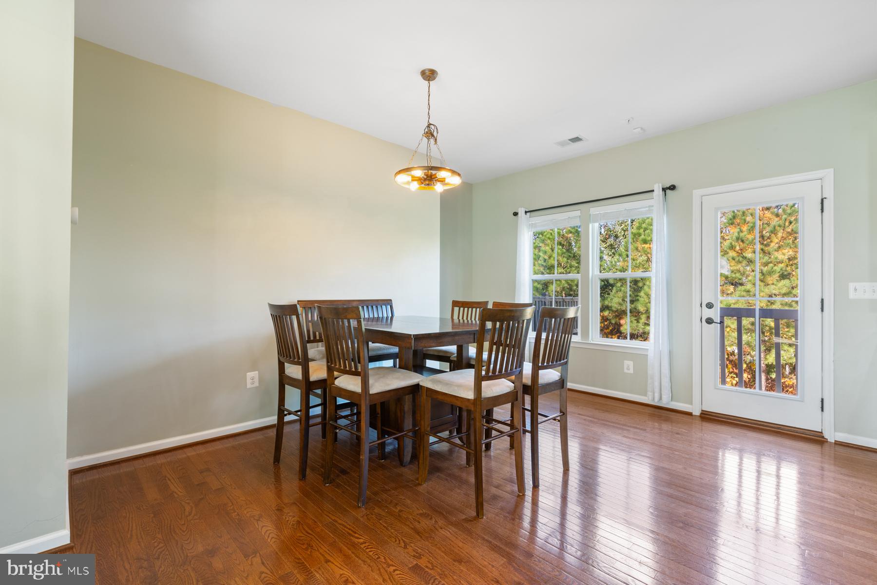 CREEKSIDE VILLAGE AT TANYARD SPRINGS - Residential