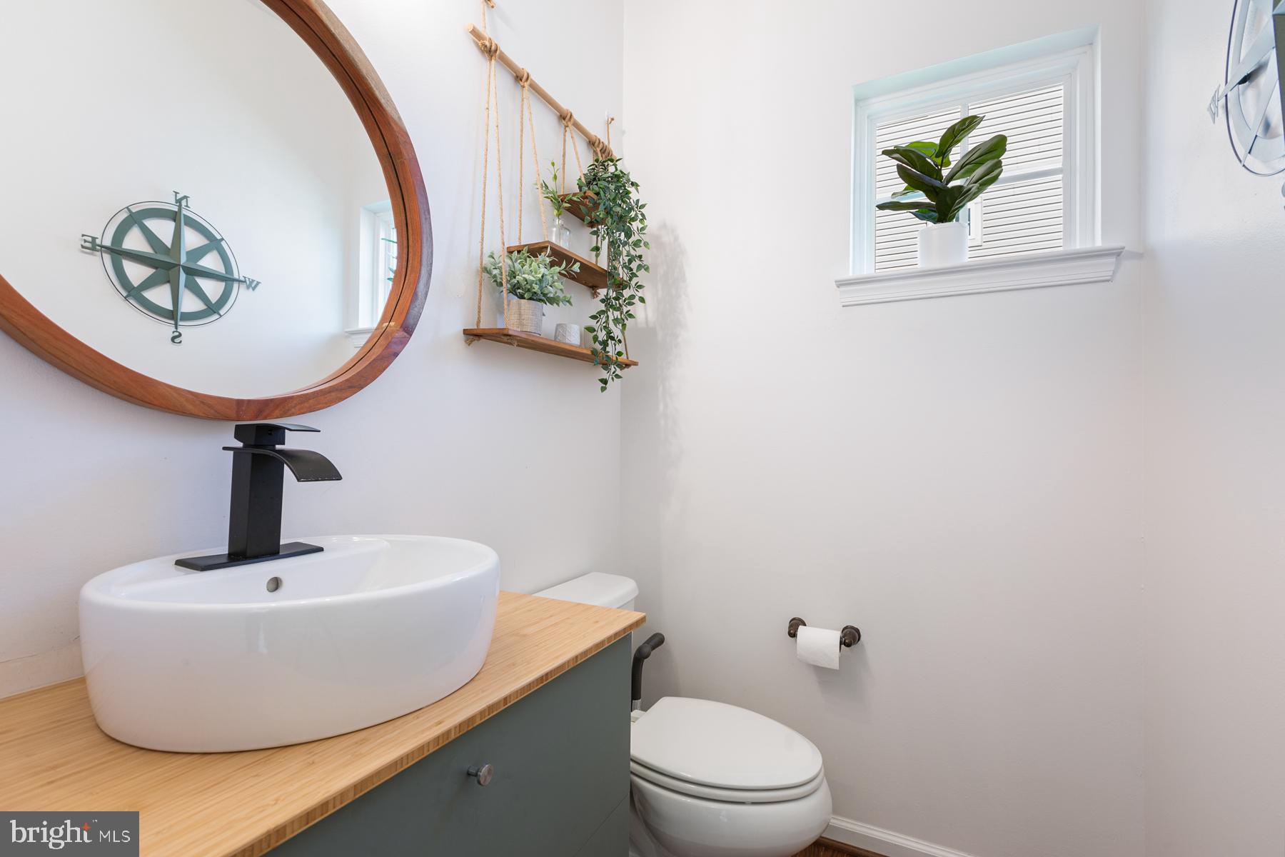 CREEKSIDE VILLAGE AT TANYARD SPRINGS - Residential