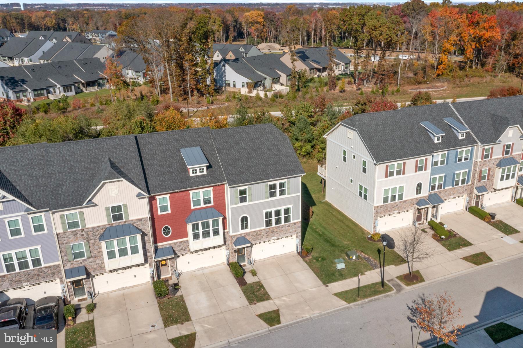 CREEKSIDE VILLAGE AT TANYARD SPRINGS - Residential