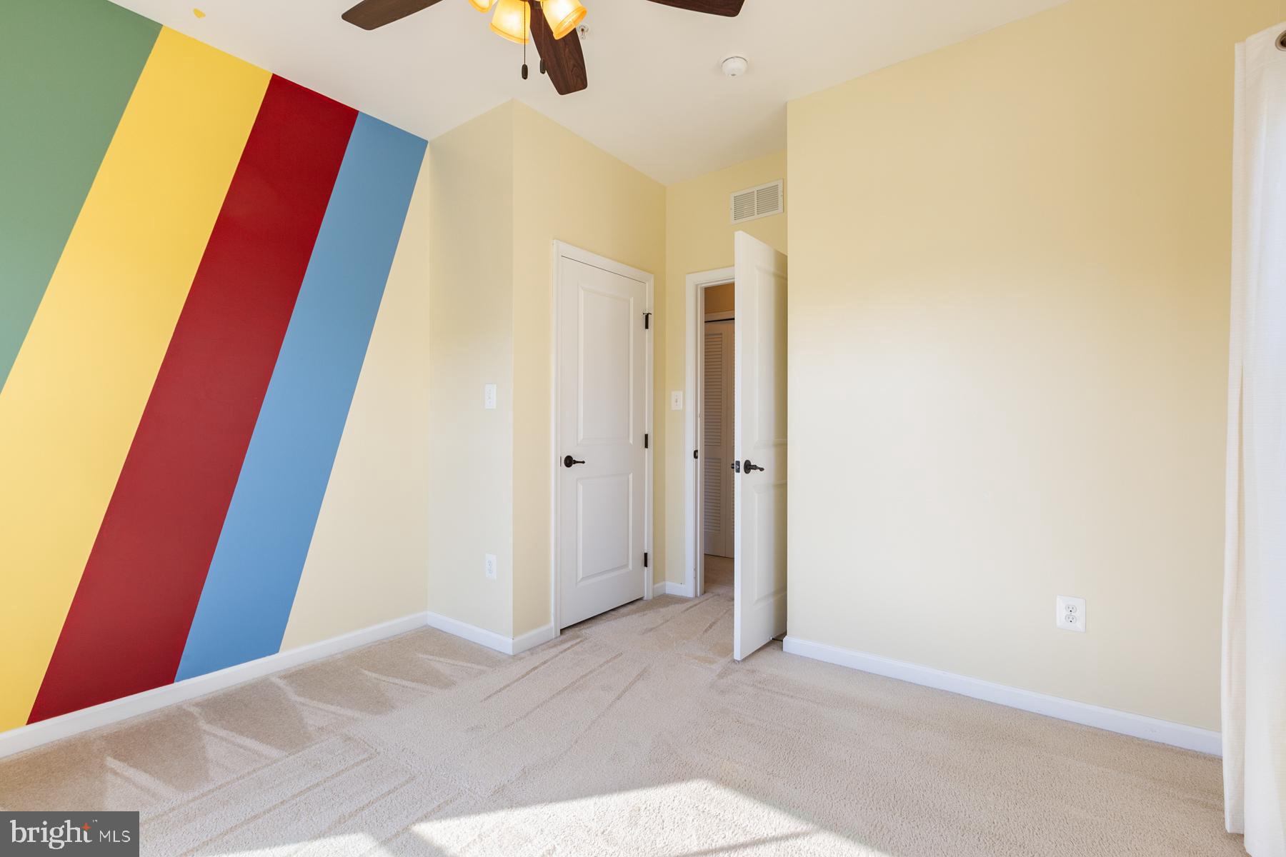 CREEKSIDE VILLAGE AT TANYARD SPRINGS - Residential