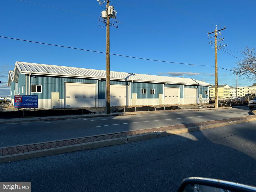 New Industrial Flex/Contractor Shops complete soon. Various sizes and locations. 
In town North Ocean City location. 1000-10,000 sf available.
LC-1 Zoning.