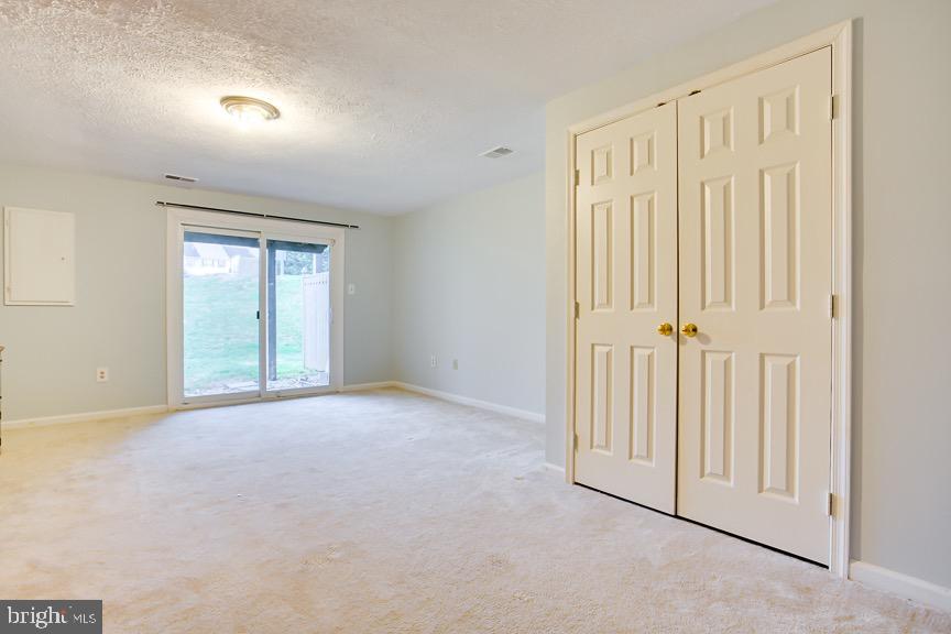 TACKETTS MILL - Residential Lease