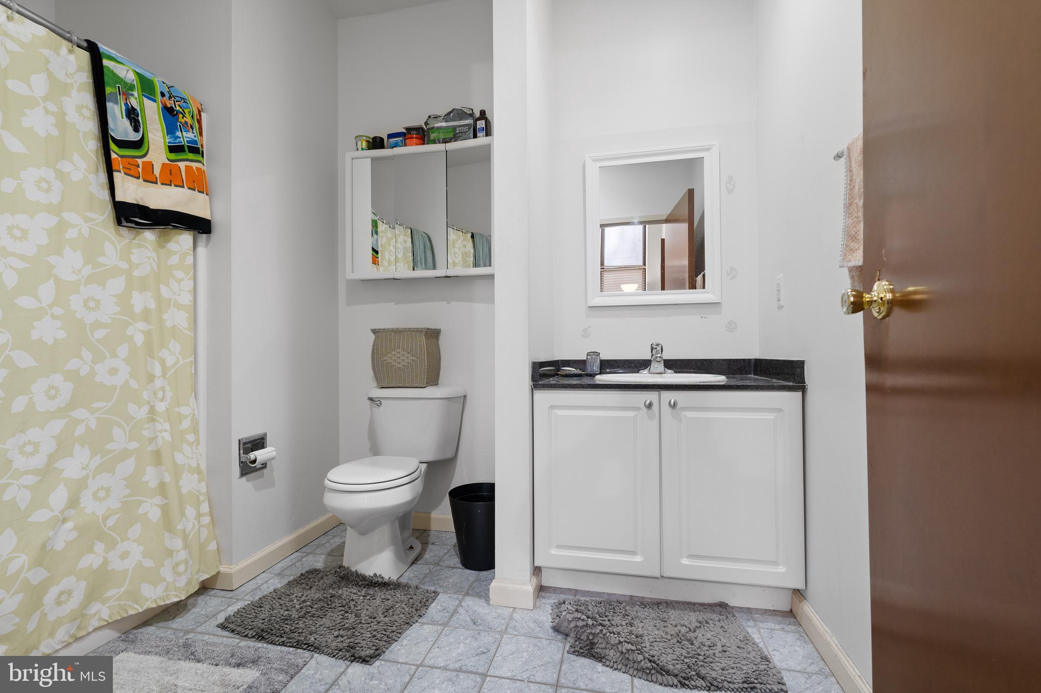 CENTER CITY - Residential Lease